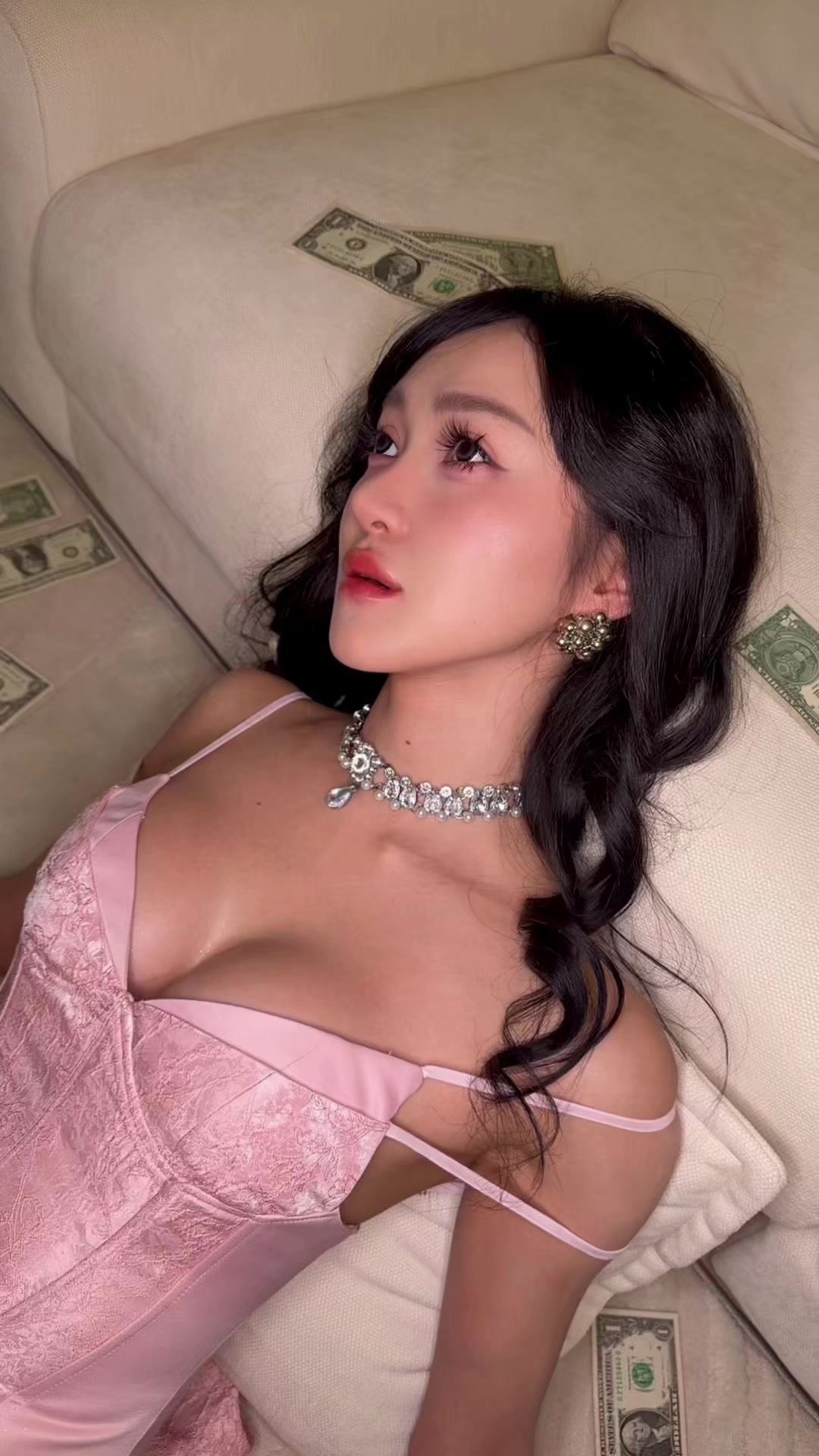 @Clara Dao