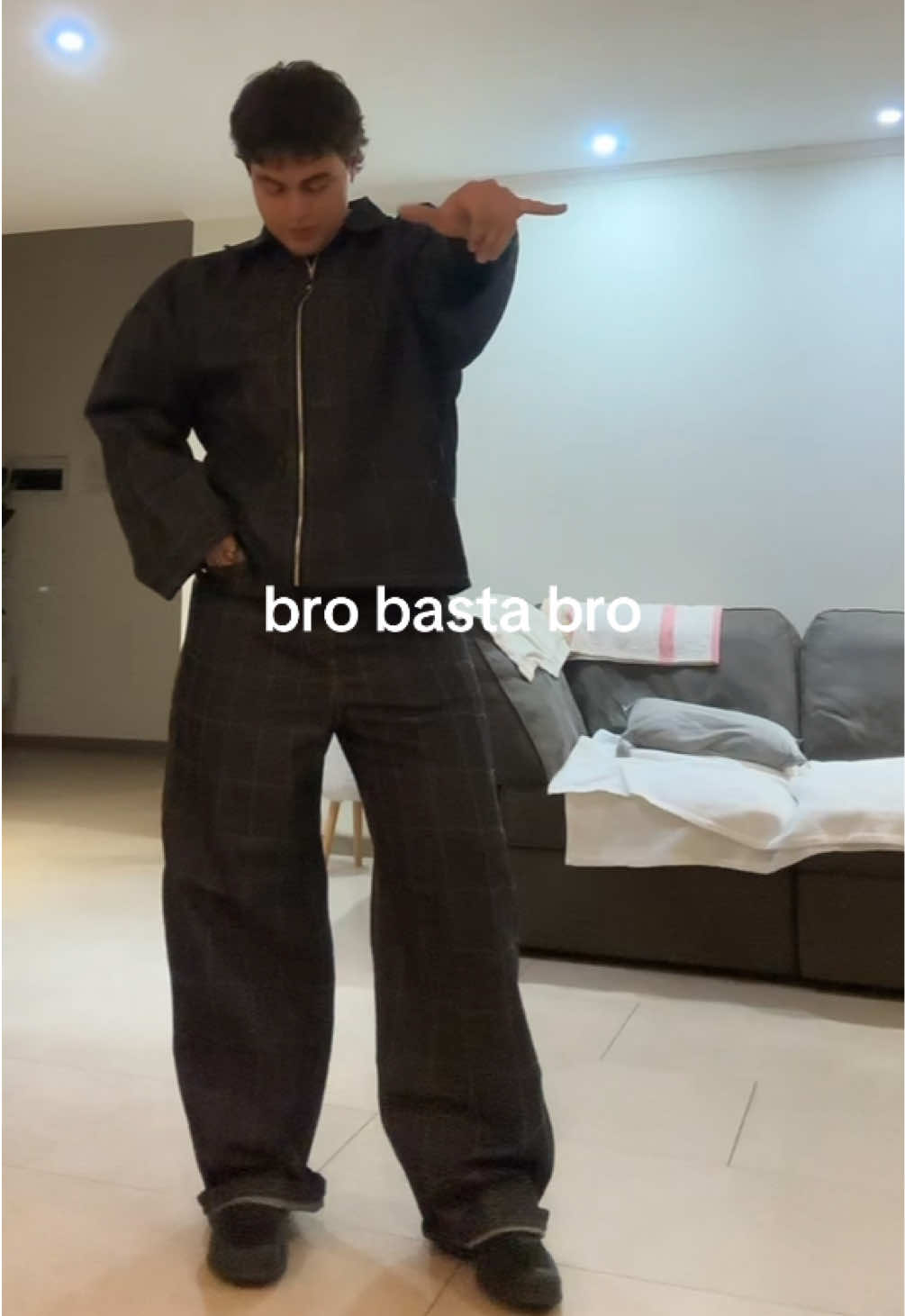 @LEOMEZAHH