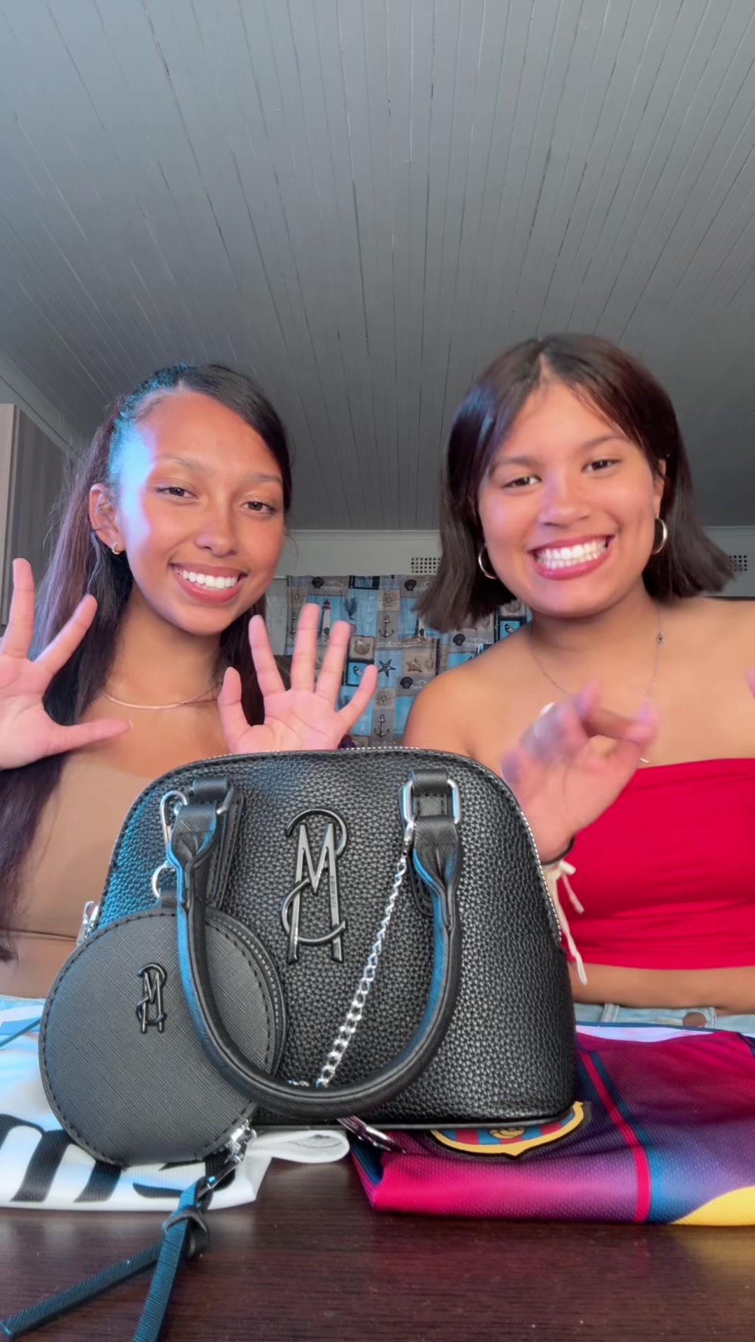 @Miks&Marlie๐๐
๐ฆ
