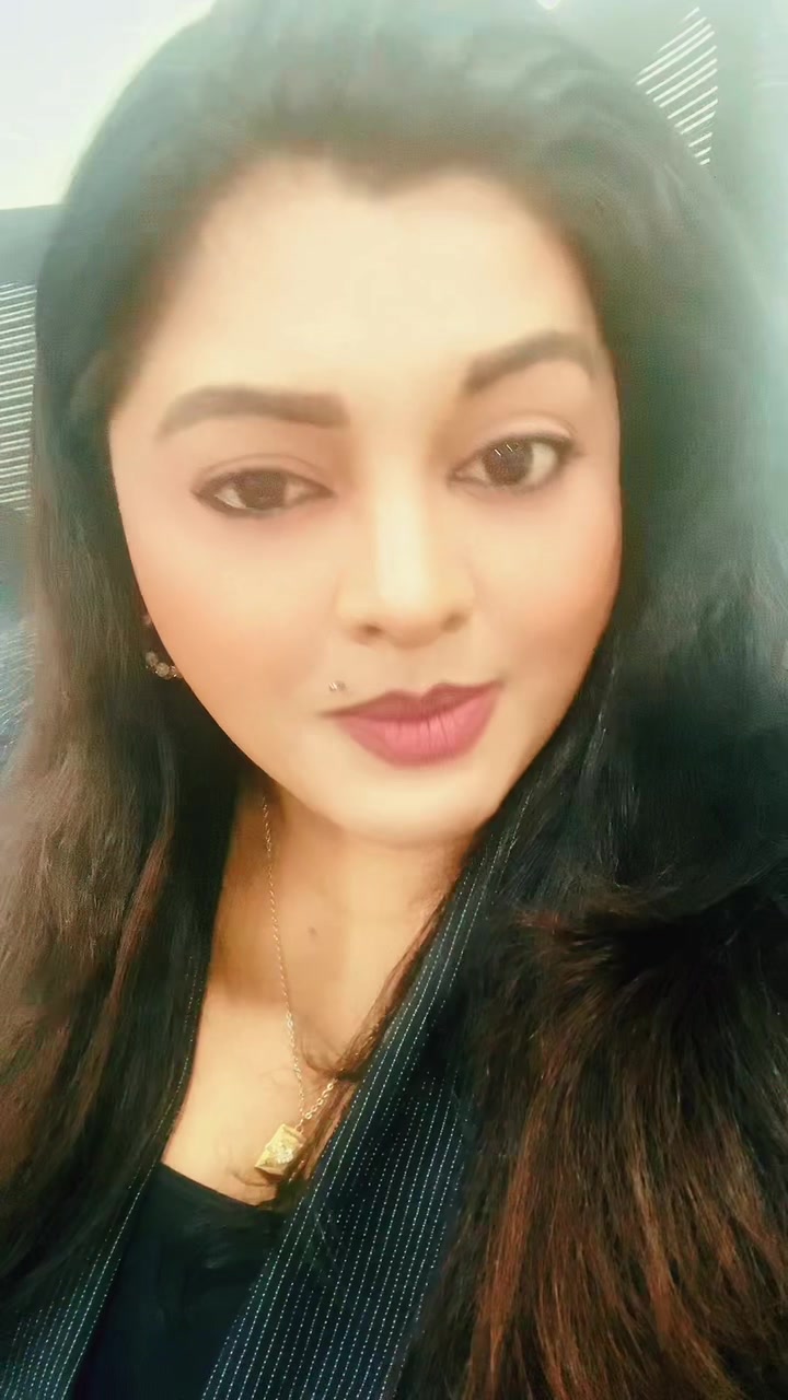 @𝕿𝖍𝖊 𝕲𝖔𝖔𝖉 𝕲𝖎𝖗𝖑🥰