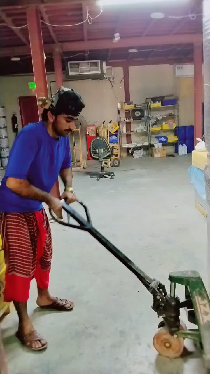 @🇦🇪✈️🇵🇰کنگ بوس سرور جکرانی