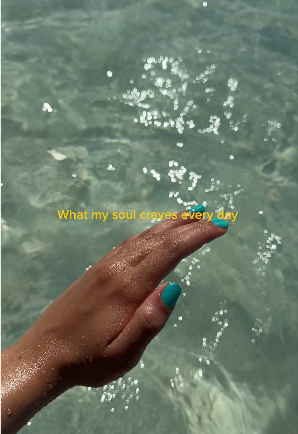 @꩜