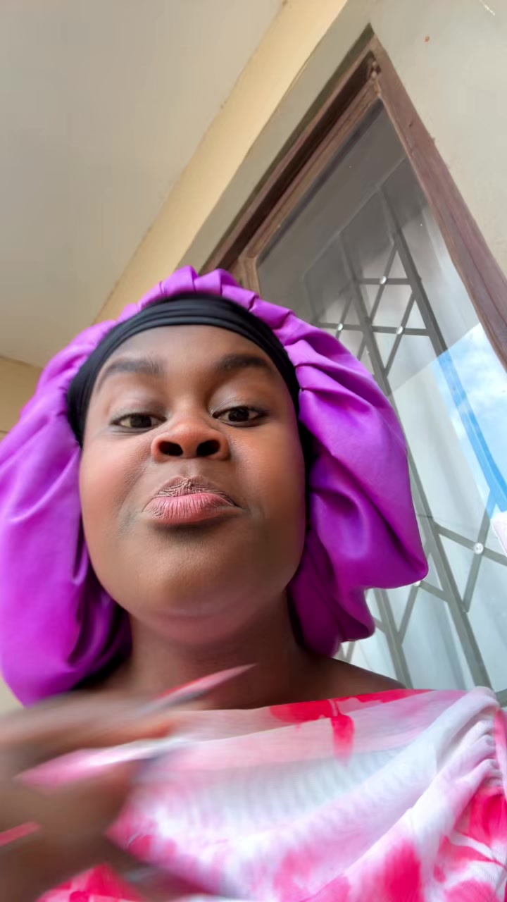 @MakaGuccikay1owes2akekho