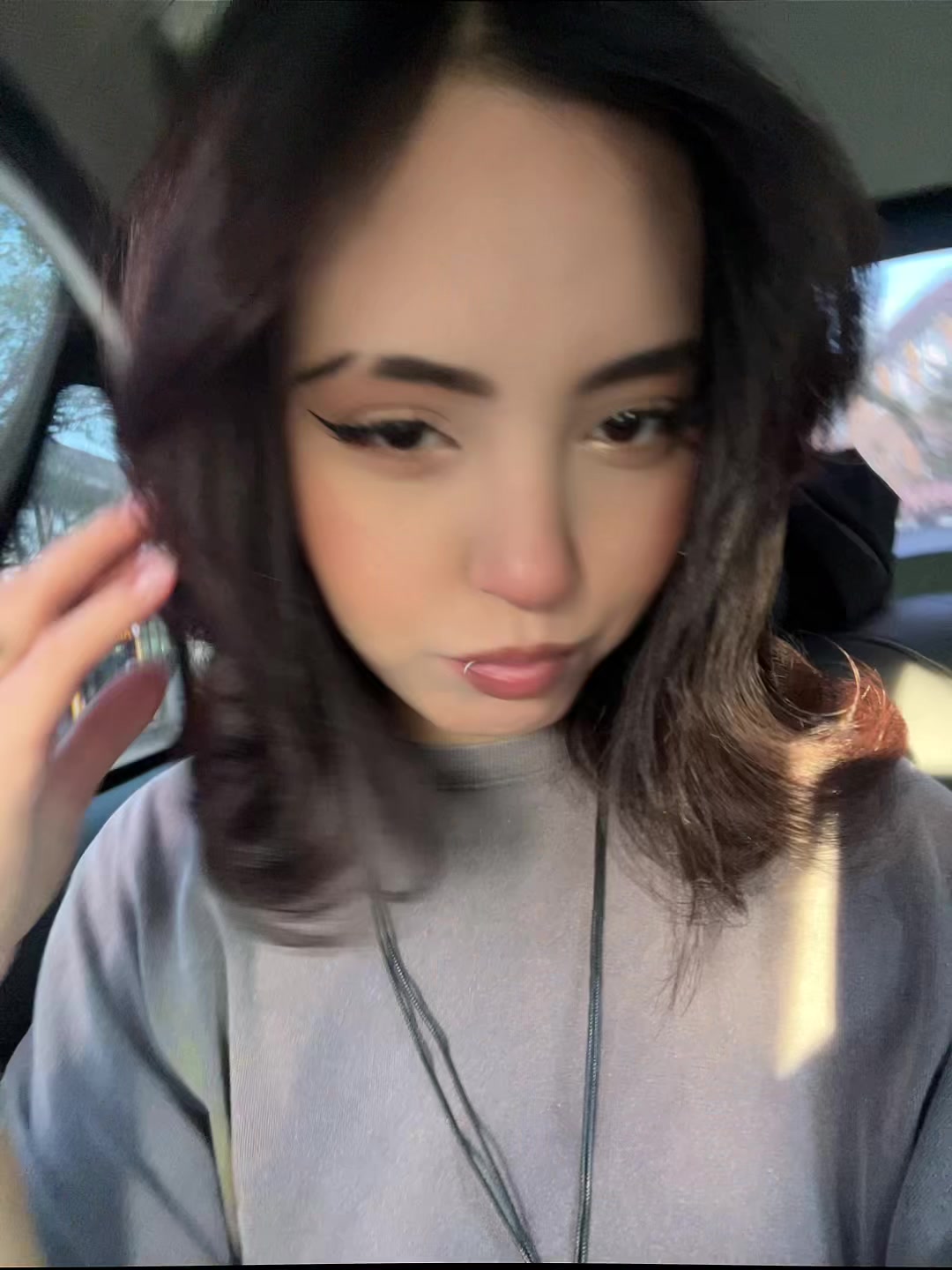 @Jdjks