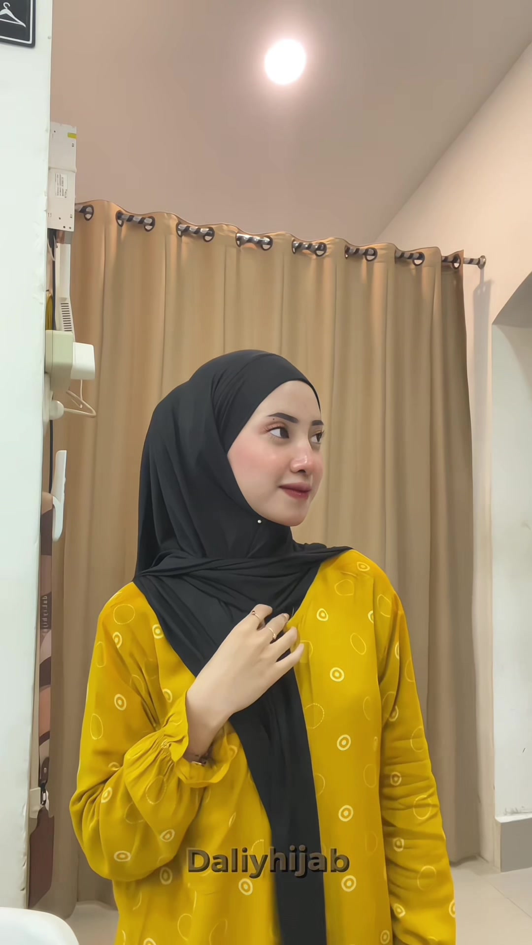 @daLiyhijab
