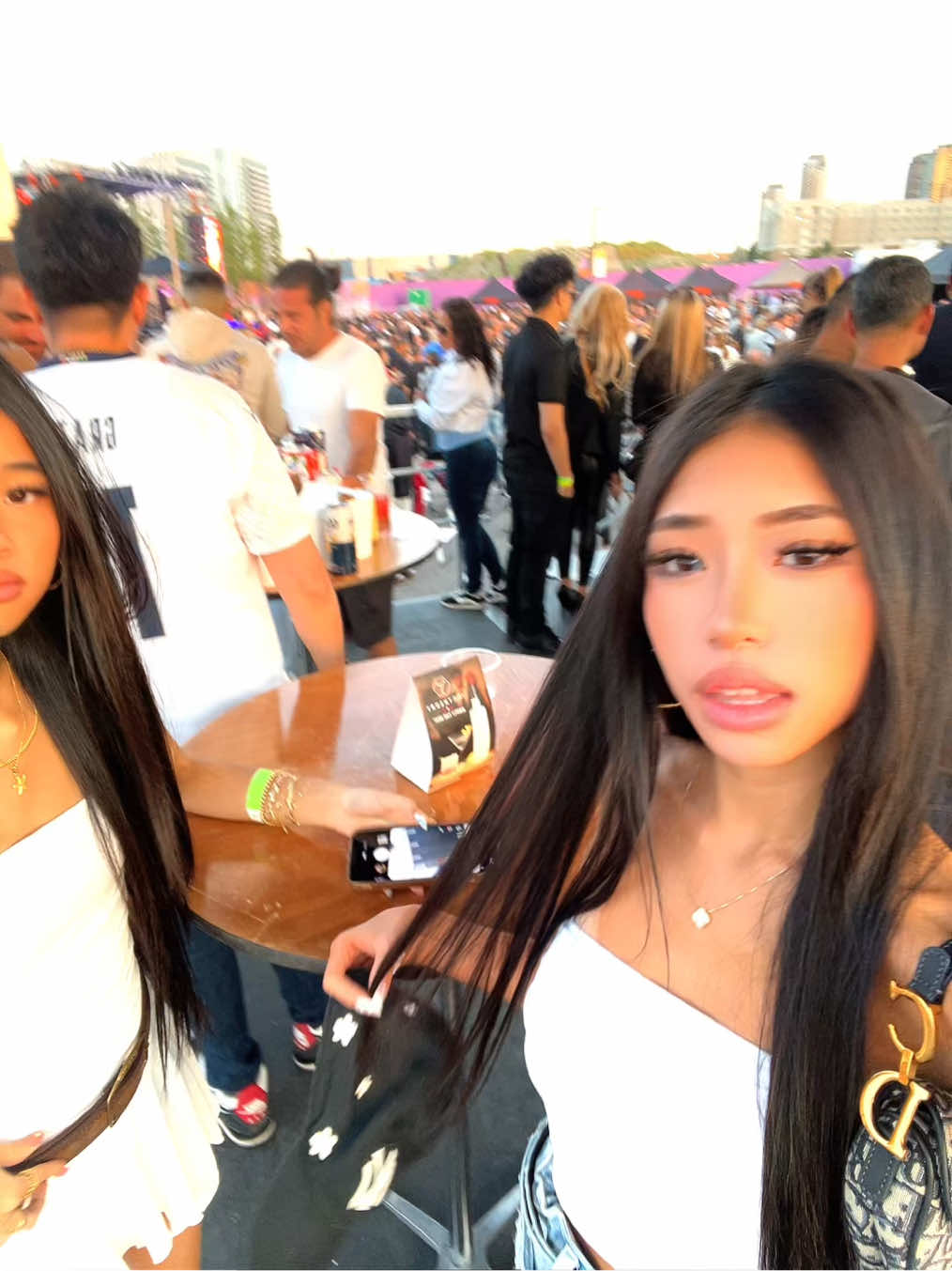 @ellie 🤍