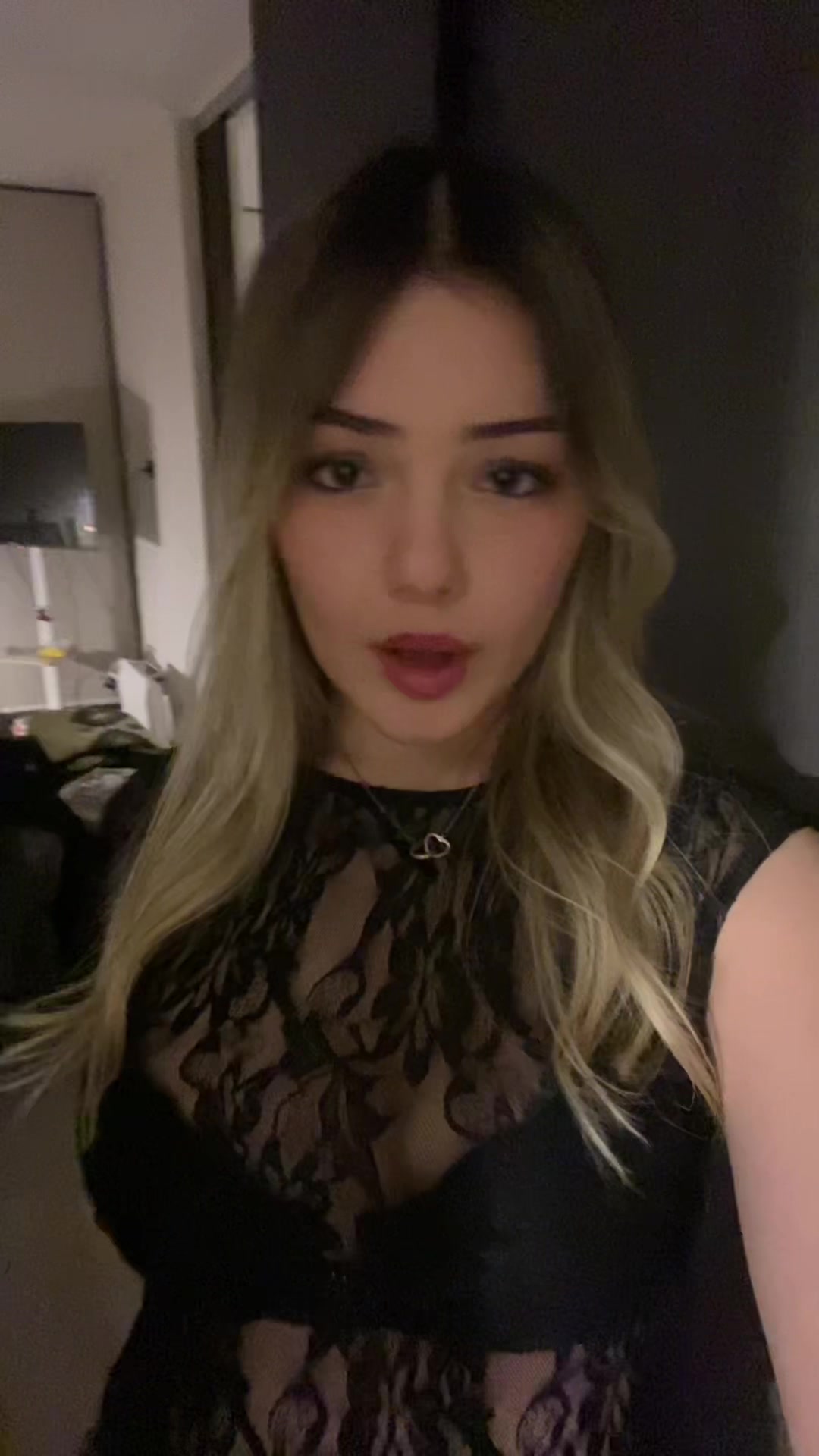 @Valentina