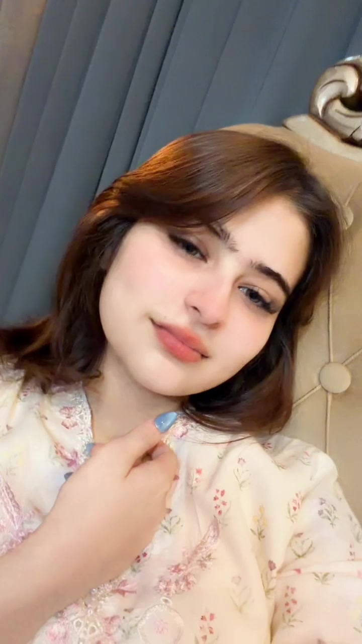 @Kainat Qureshi🕊️