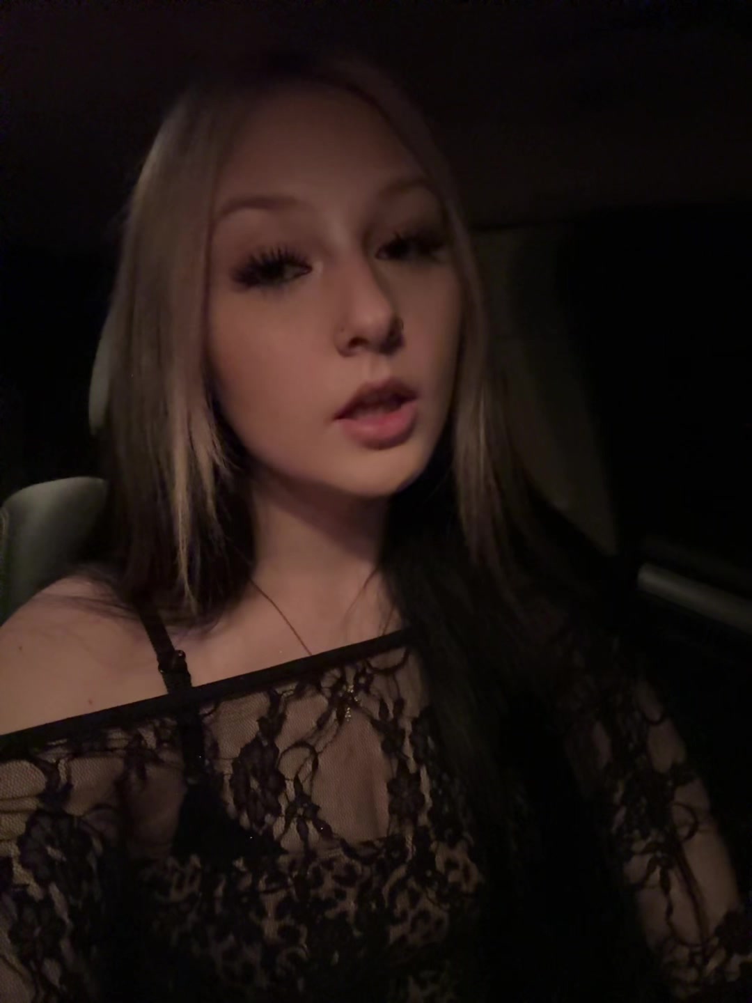 @0mm.no