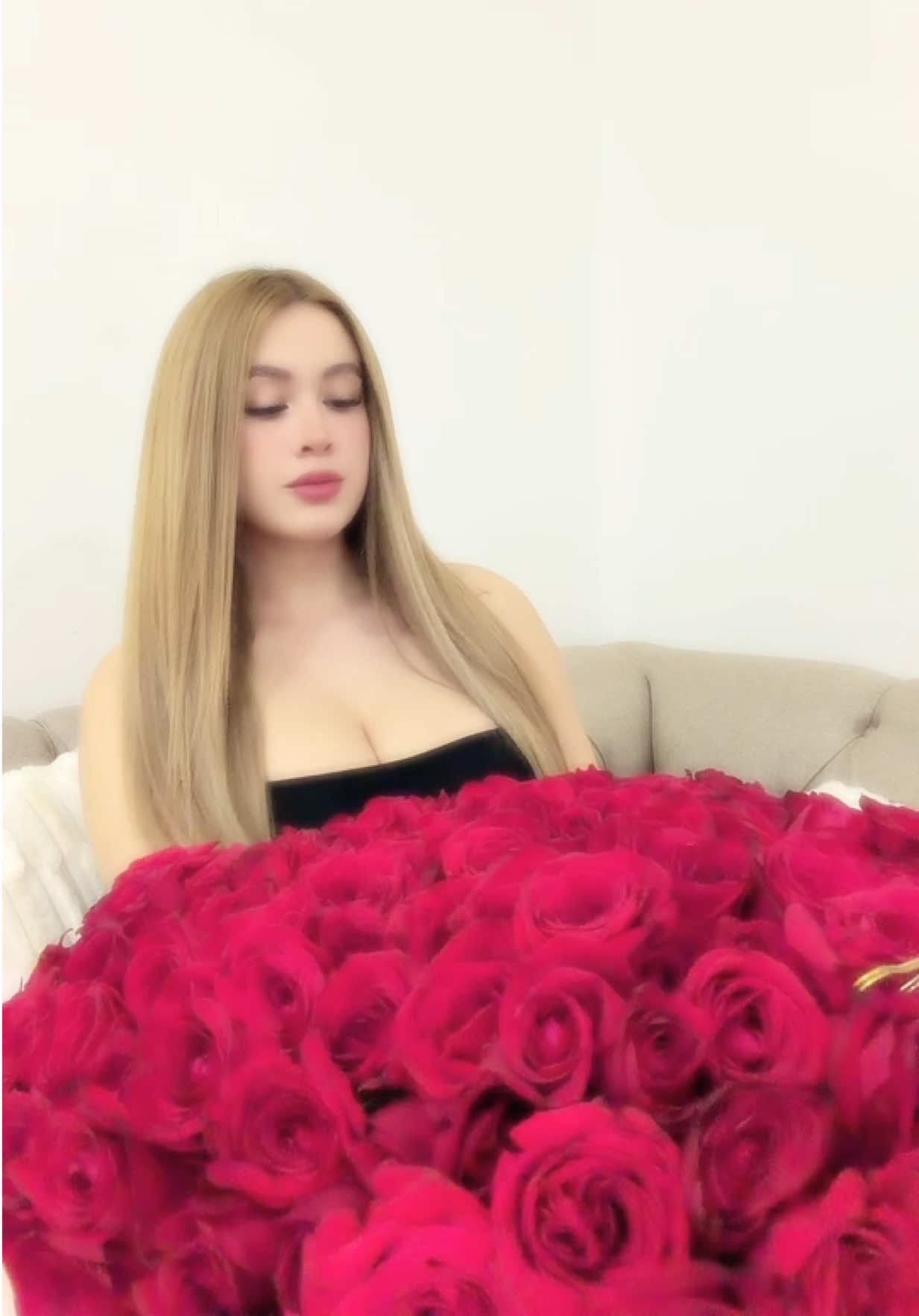 @_______p00