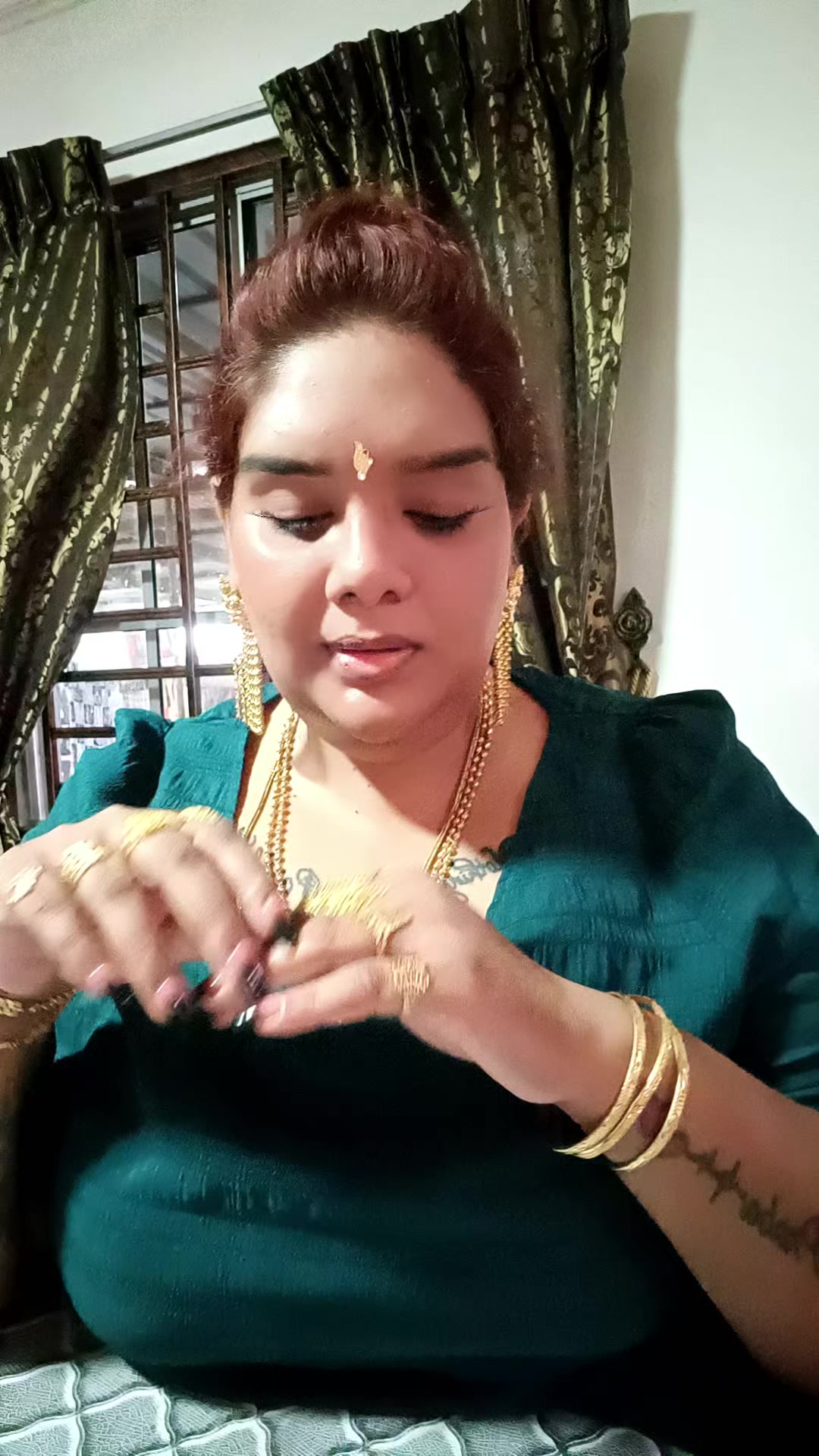 @💜DAKSHAINI POSITIVITY💜