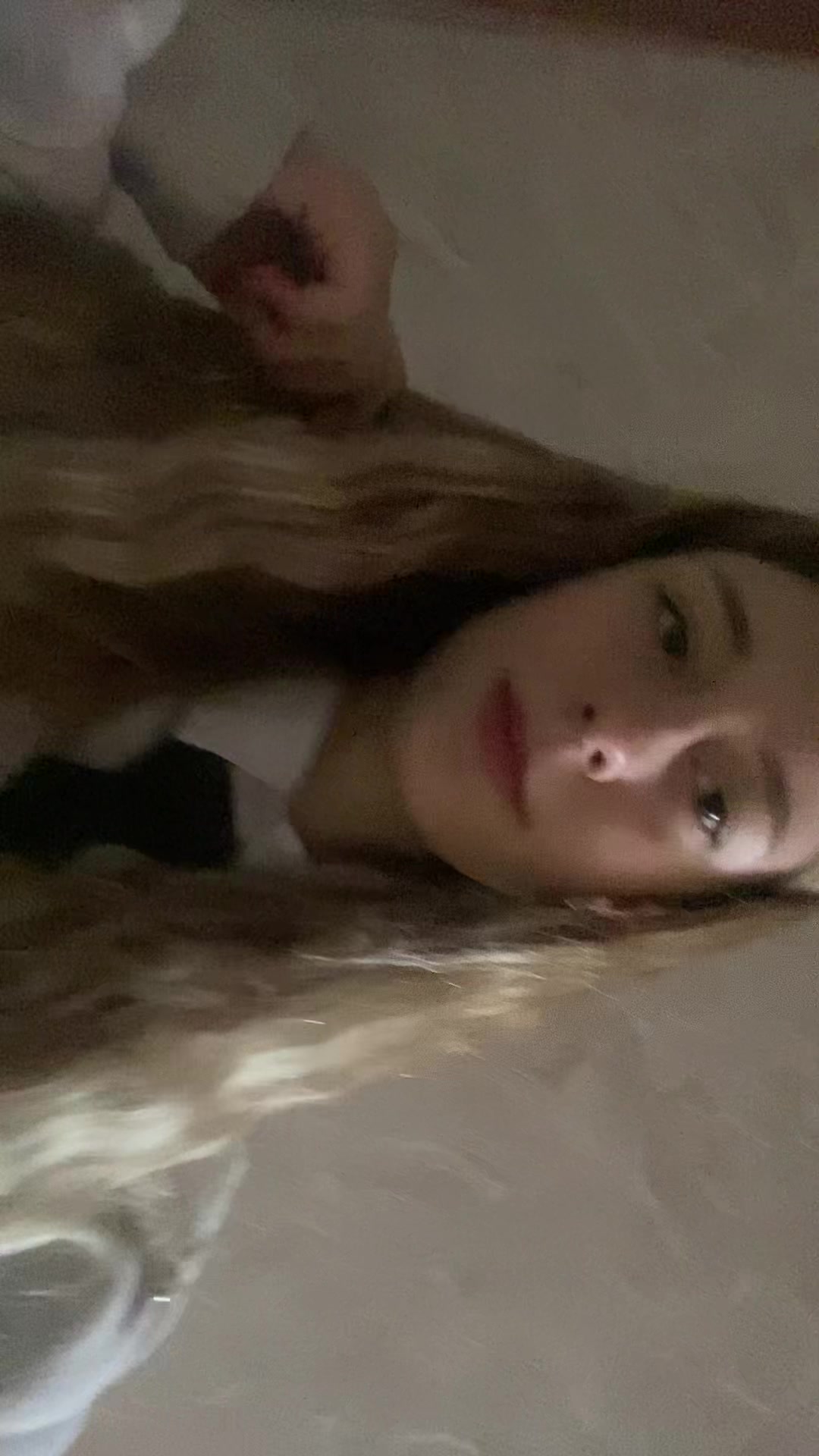 @анастасия
