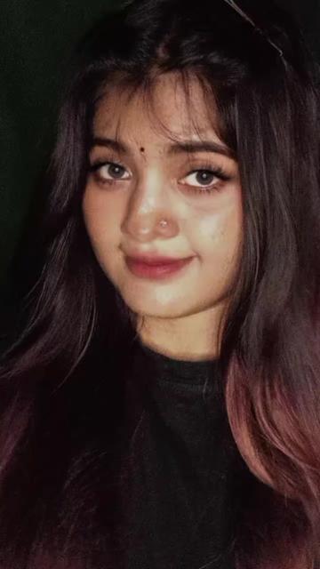 @💞&ldquo;தேவிகீ&rdquo;✨(ကီးကီး)