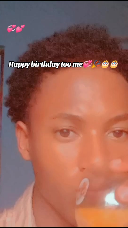@𝕸𝖗 𝖘𝖒𝖎𝖑𝖊💞💕