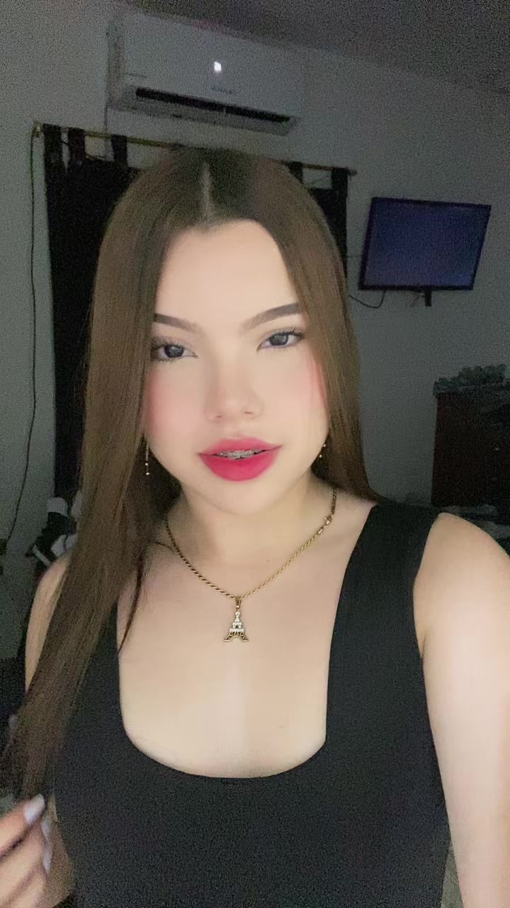@Anais