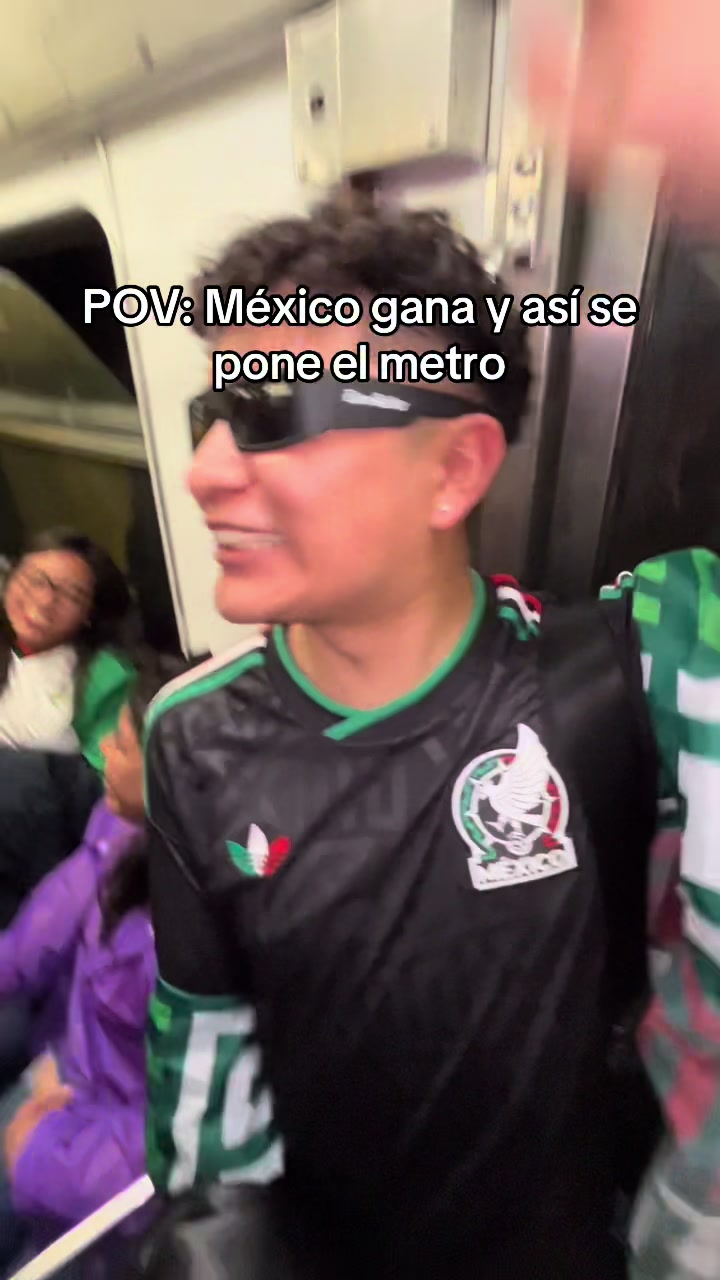 @PAU ALEGR&Iacute;A
