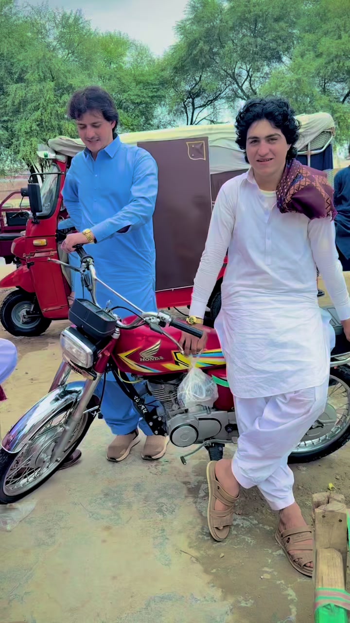 @mohaz_khan12