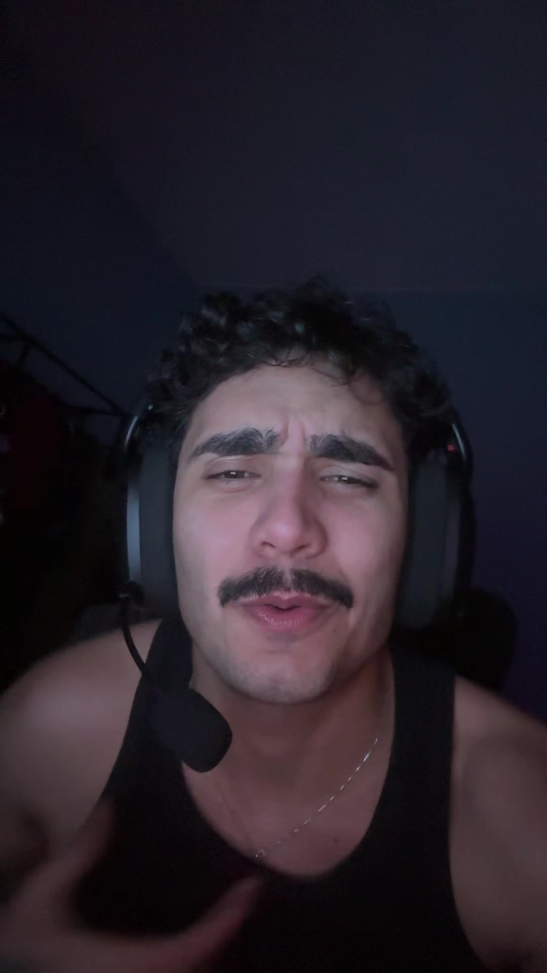 @Caetano