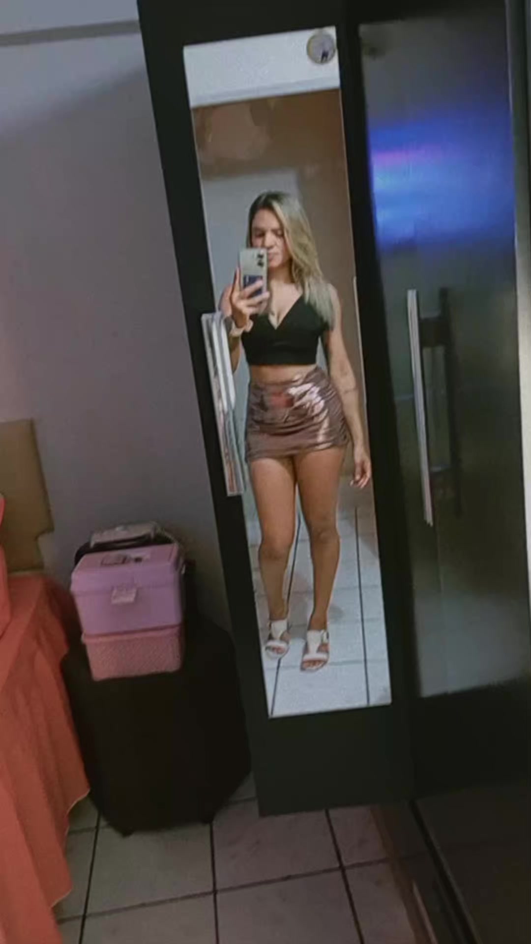@taise Silva867