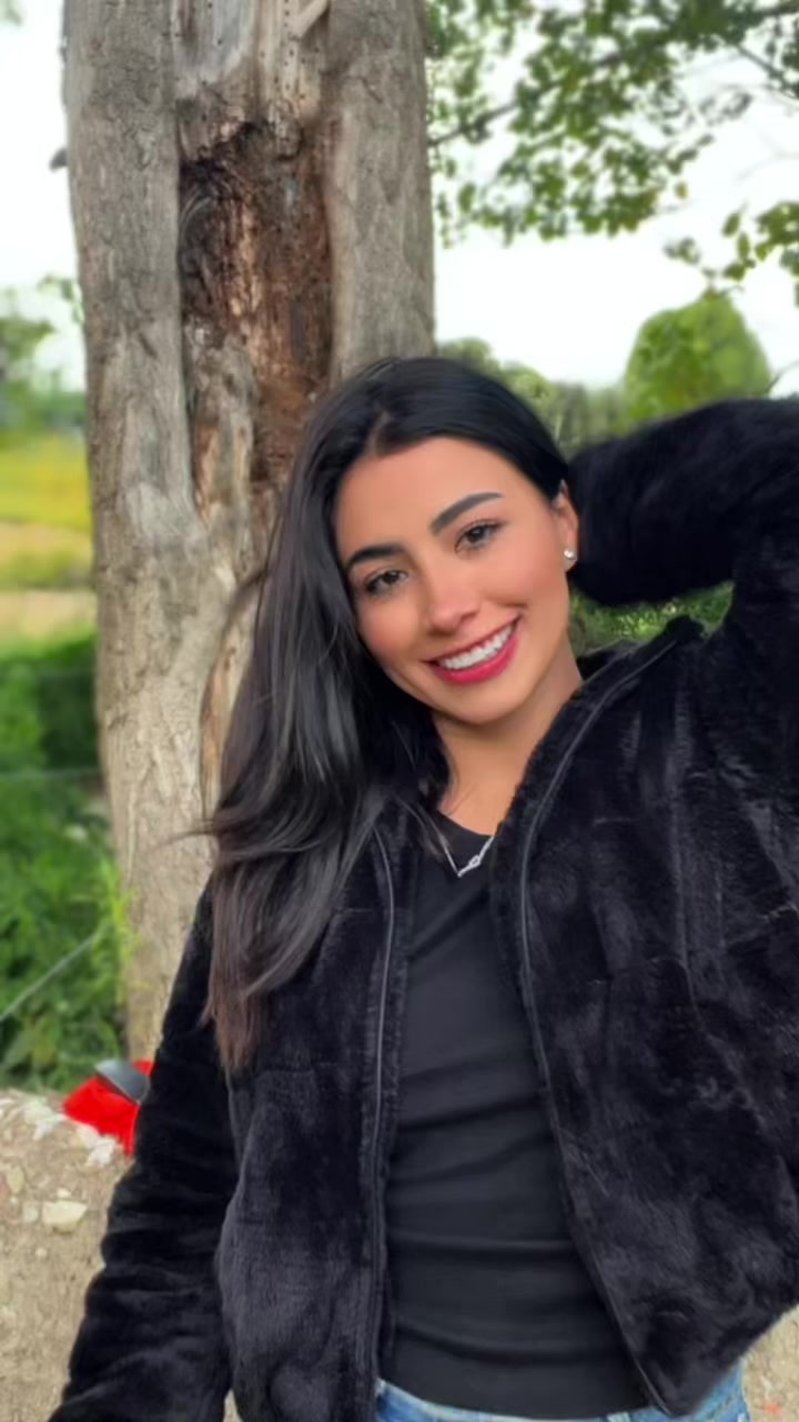 @Daniela Torricos