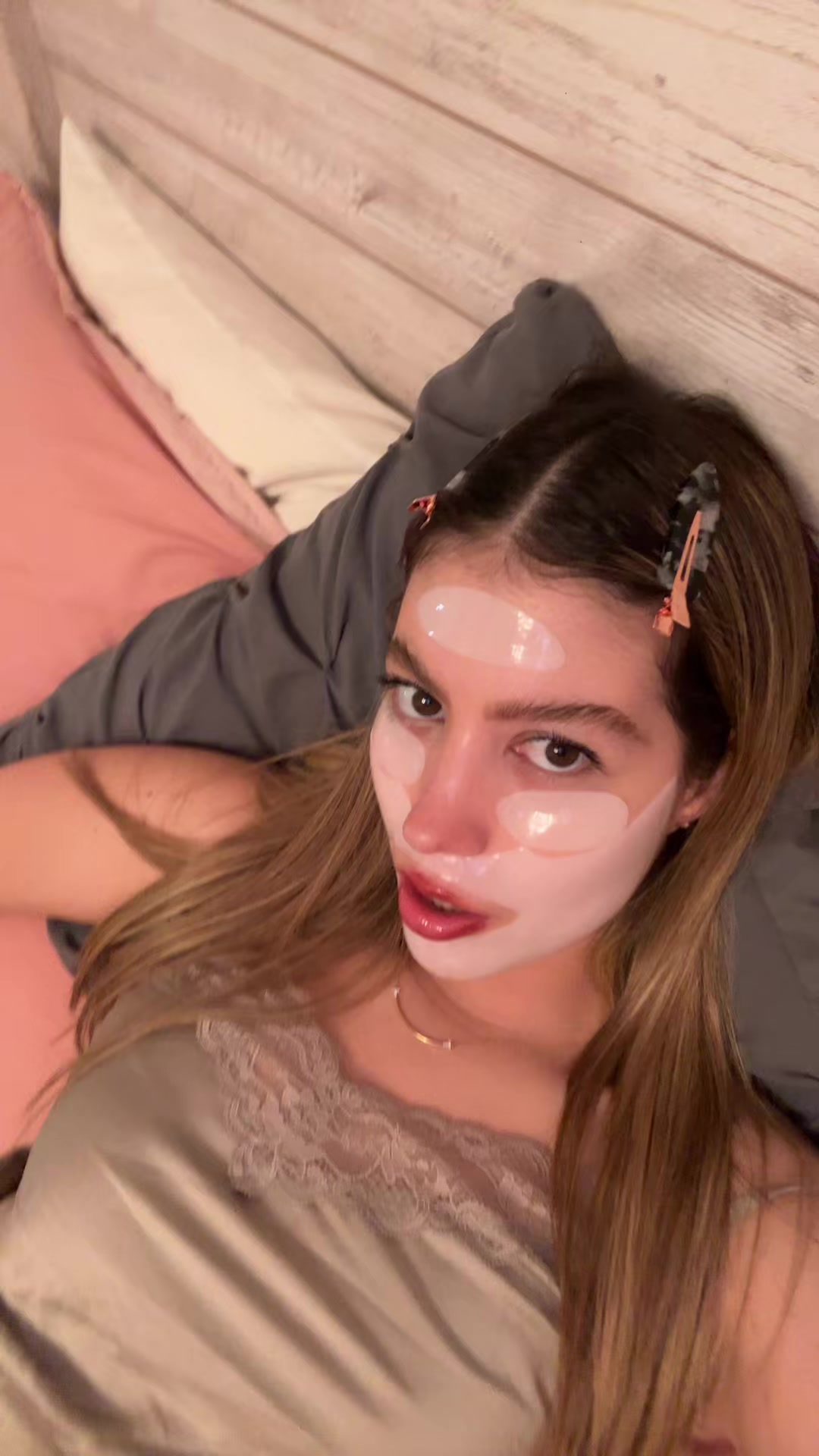 @Danielagallardom