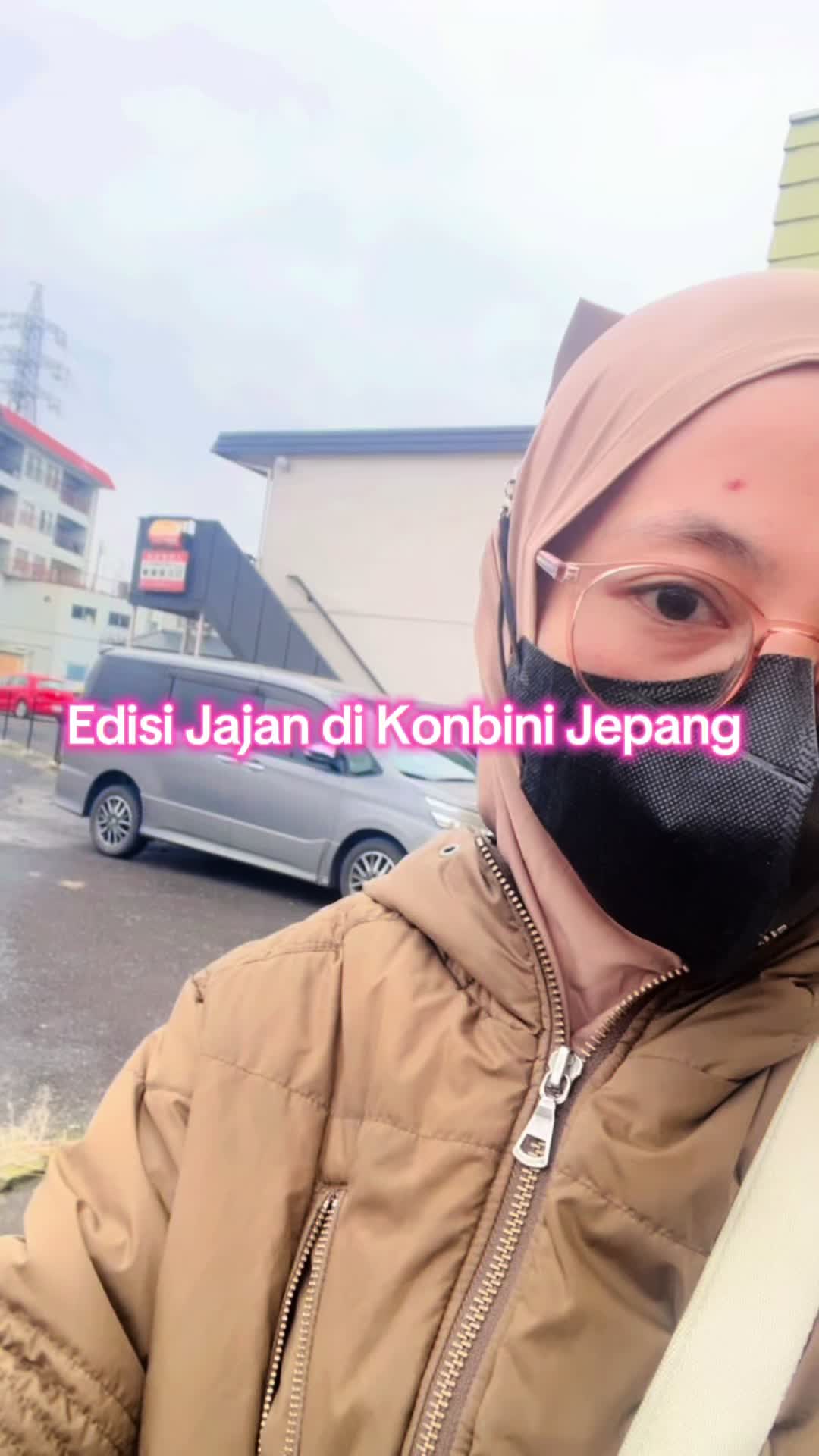 @Monica Han