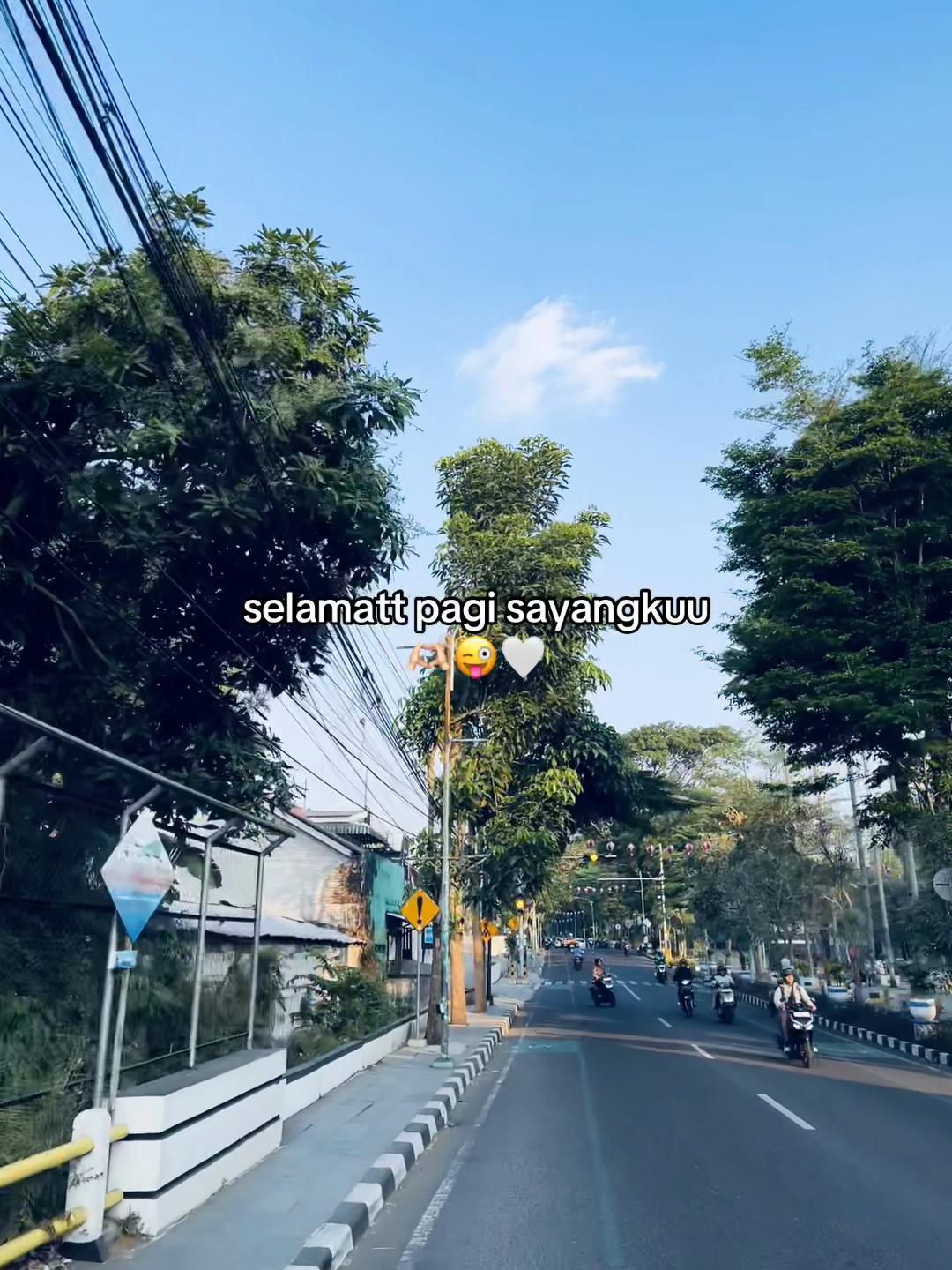 @𝙎𝙀𝙈𝙍𝘼𝙒𝙐𝙏✰
