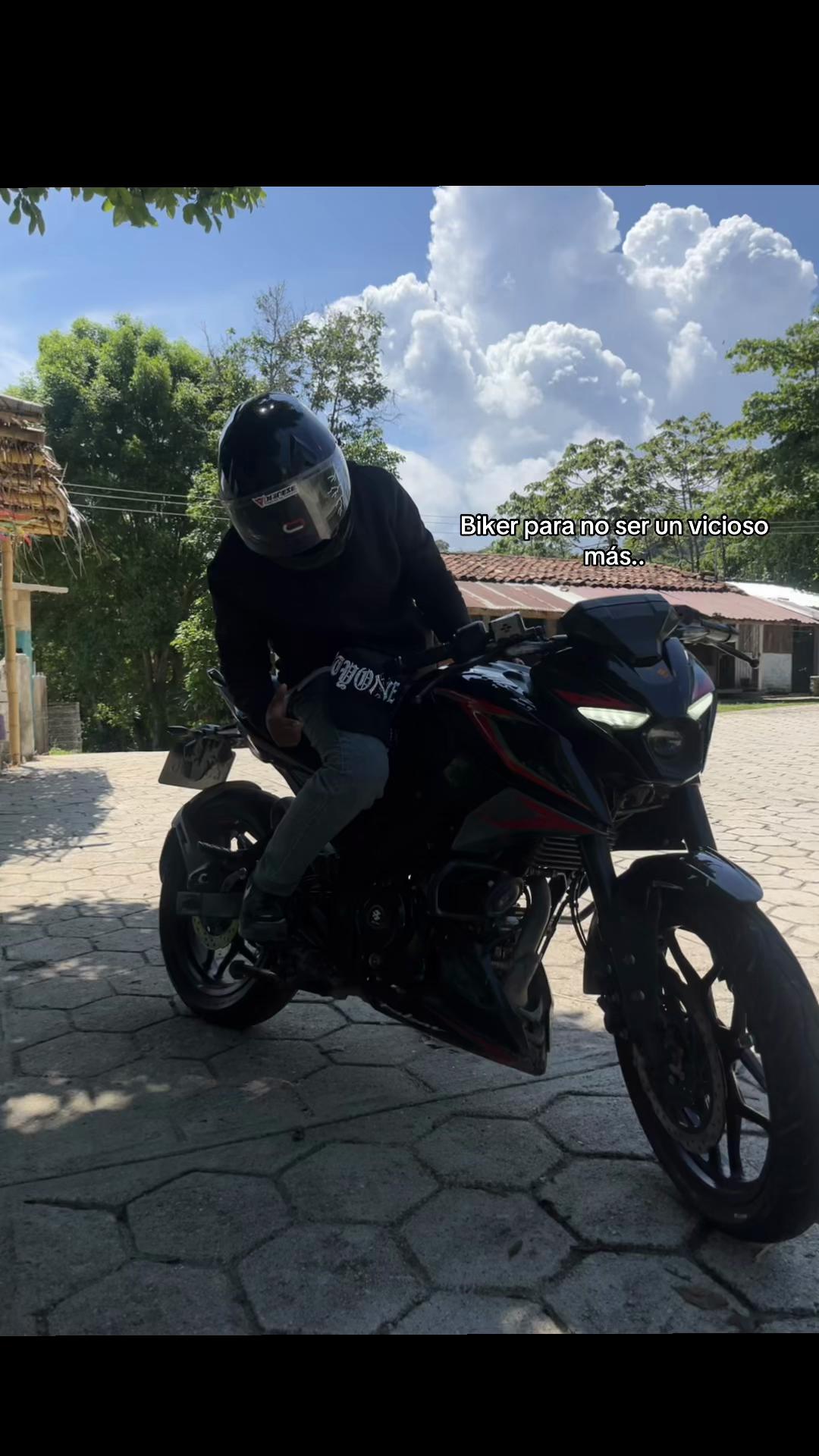 @Josu&eacute;🕸️