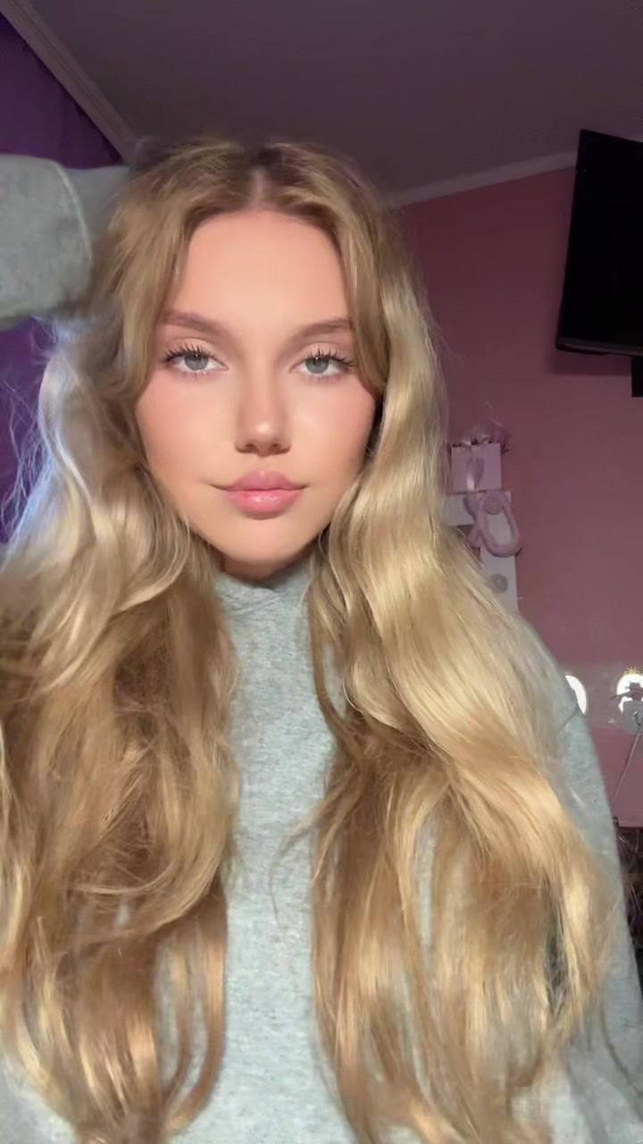 @полина андреевна