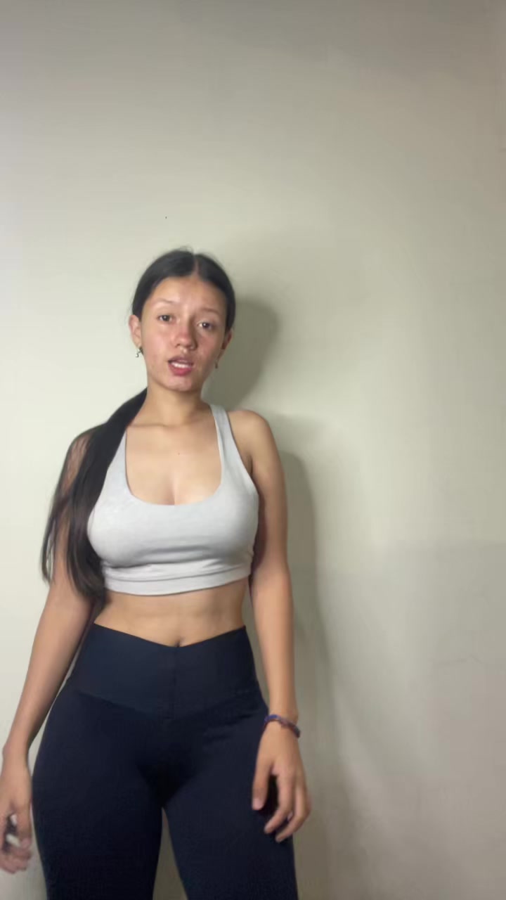 @Luzsamira_