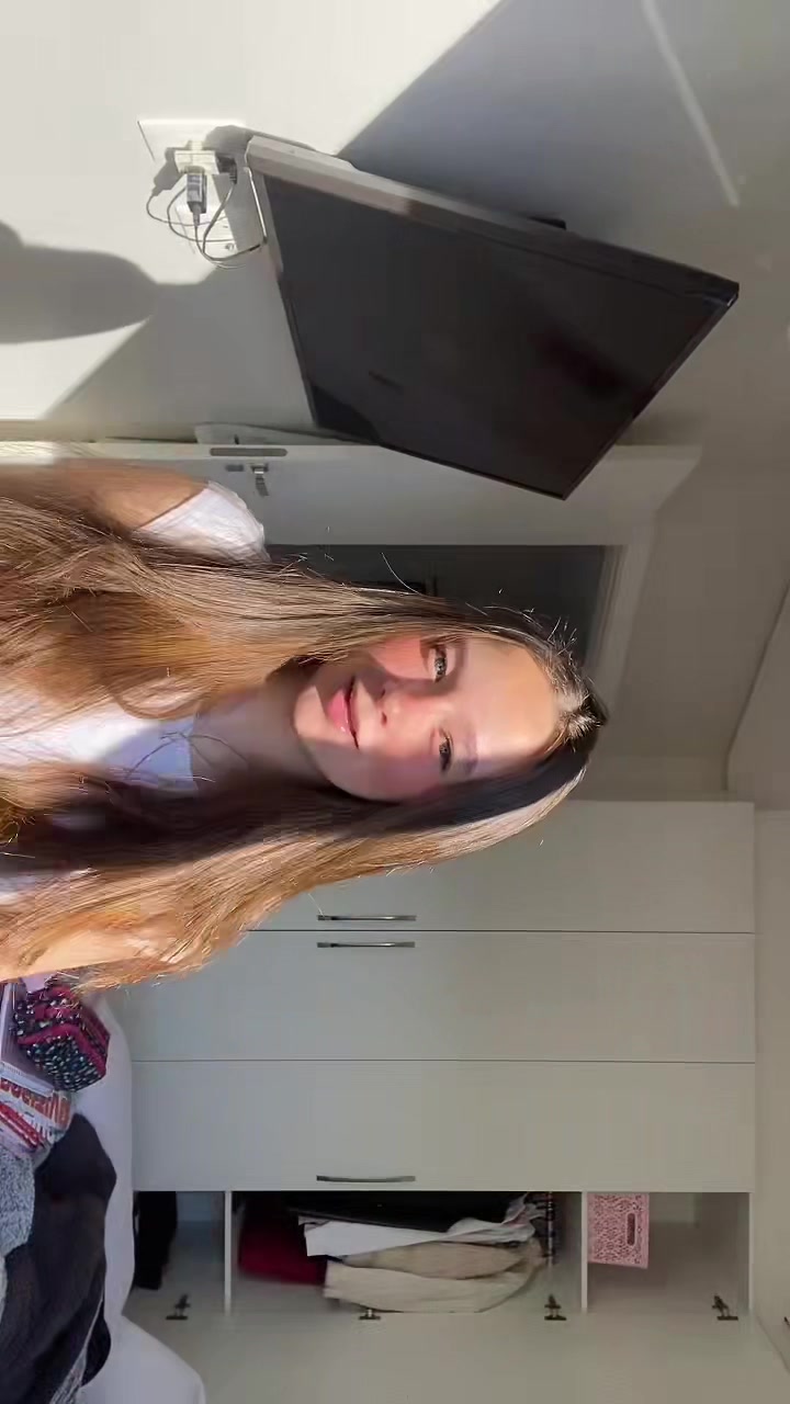 @sophia larsen