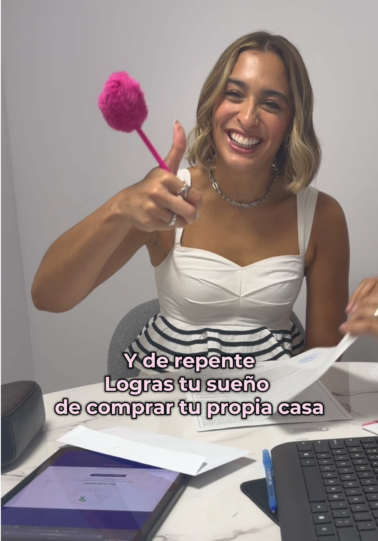@lari_poppins