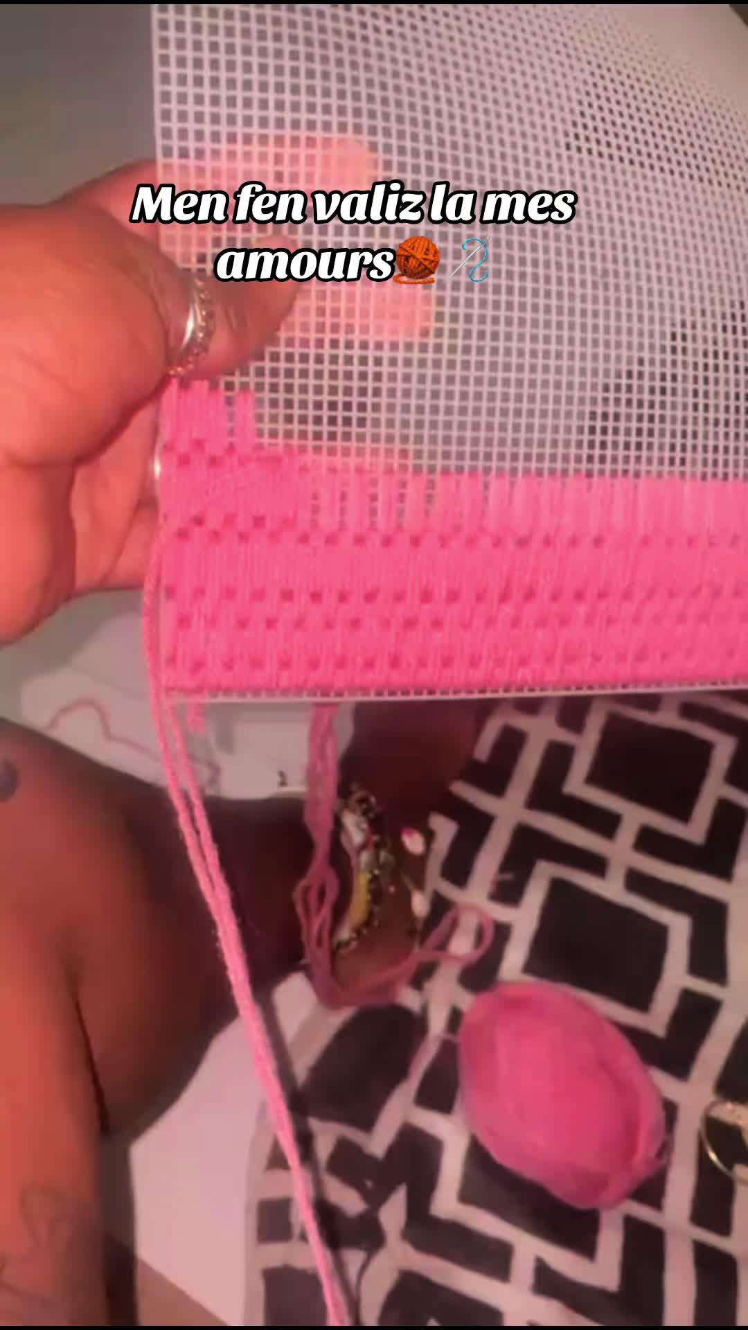 @Valou kreyasyon 💚🧶🥼