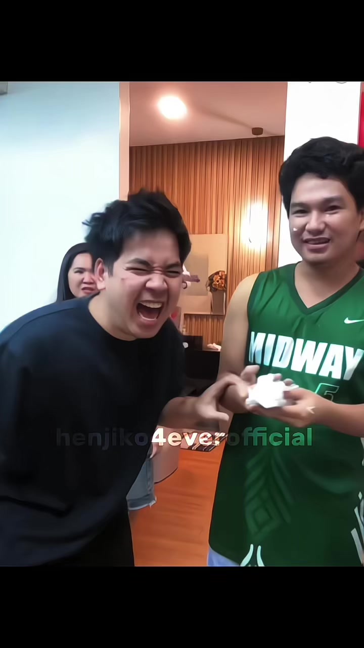 @๐ต๐ฒ๐ป๐ท๐ถ๐ธ๐ผ