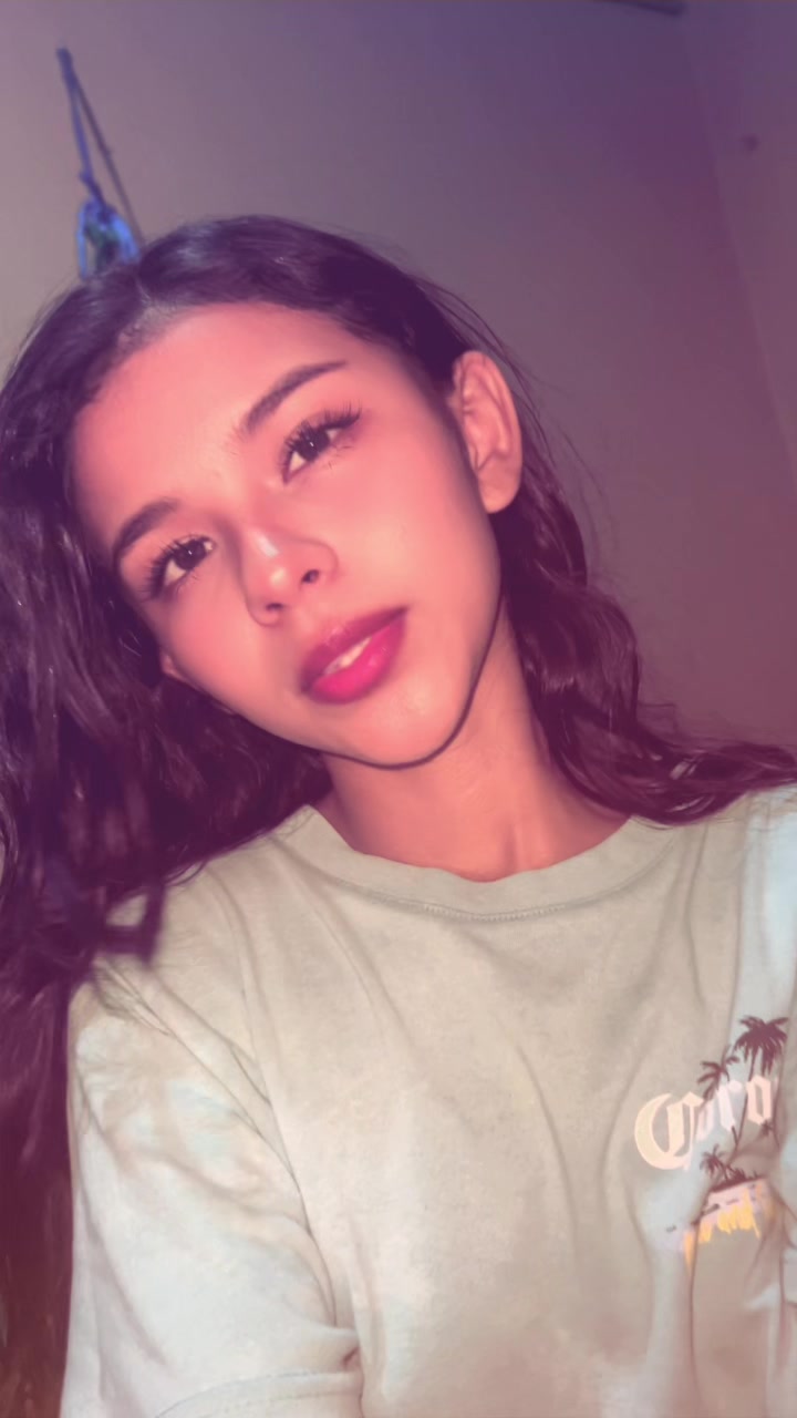 @Eli la viral🥴🌷