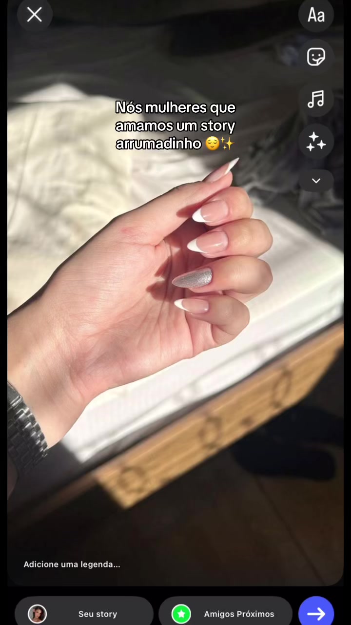 @Lara