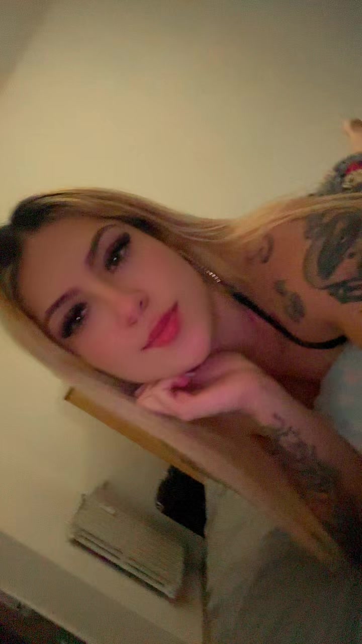 @Lesly_L