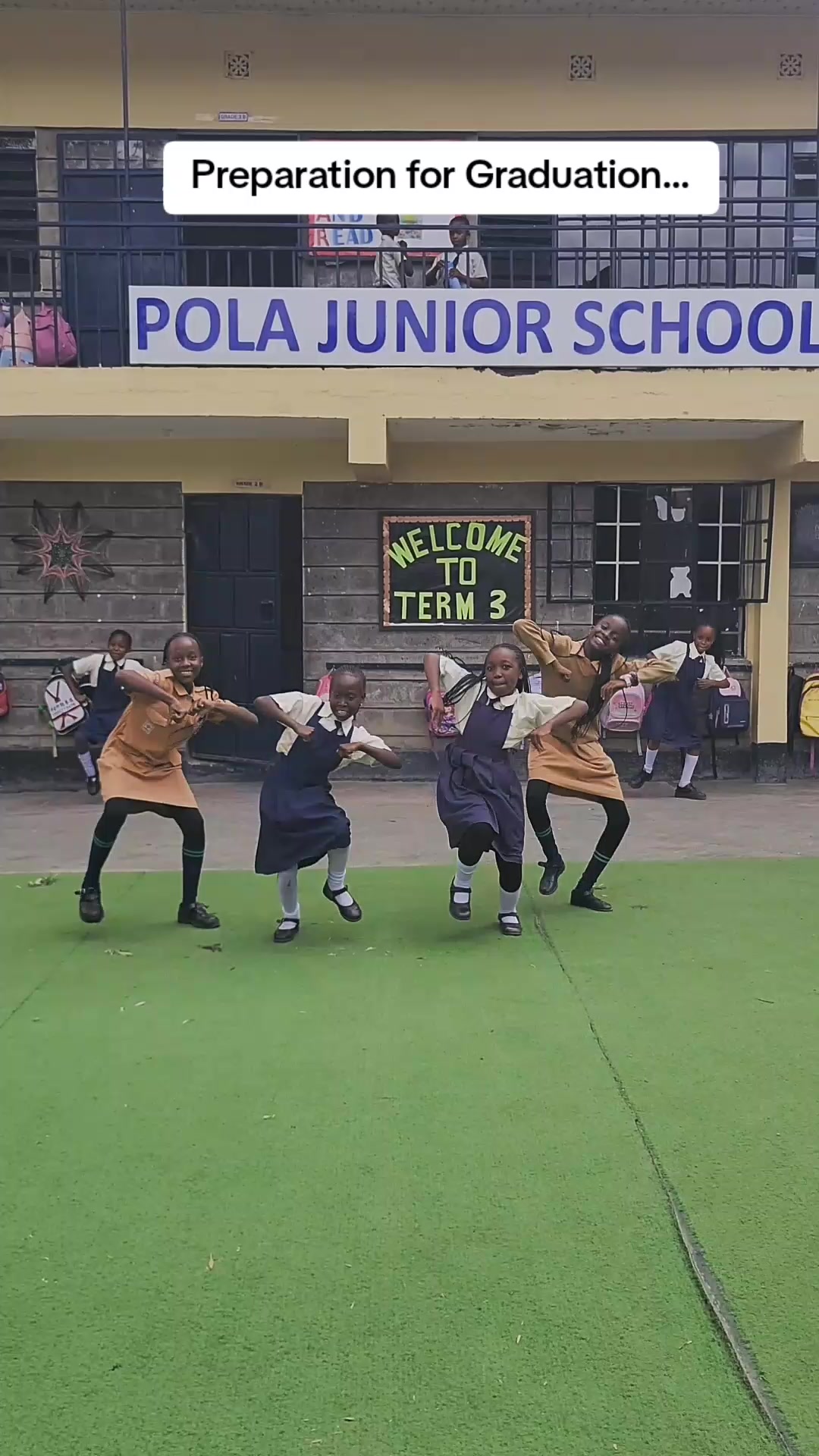 @~Dance-with-Peejay~๐ฐ๐ช