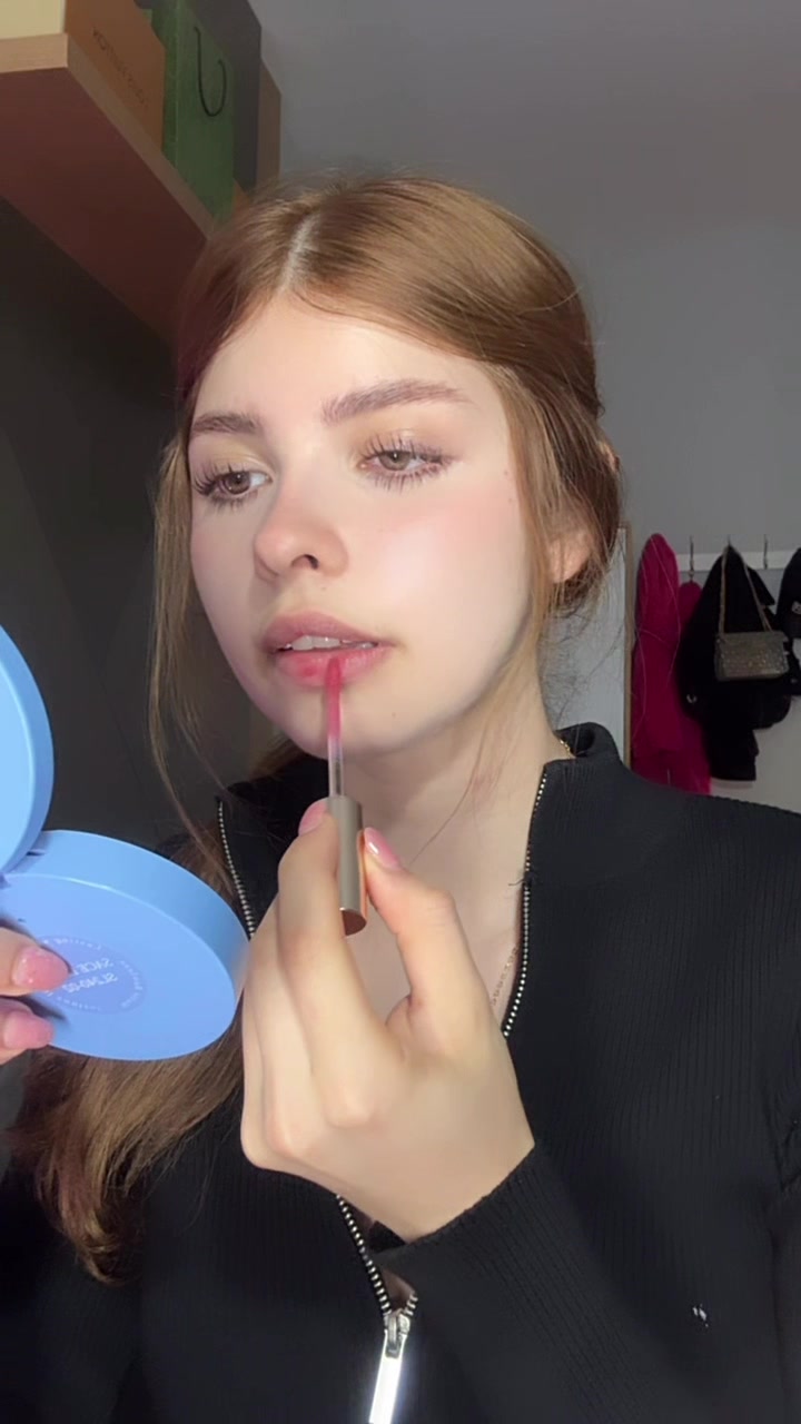 @｡ 𝐼𝓈𝒶𝒷𝑒𝓁𝓁𝒶 ｡