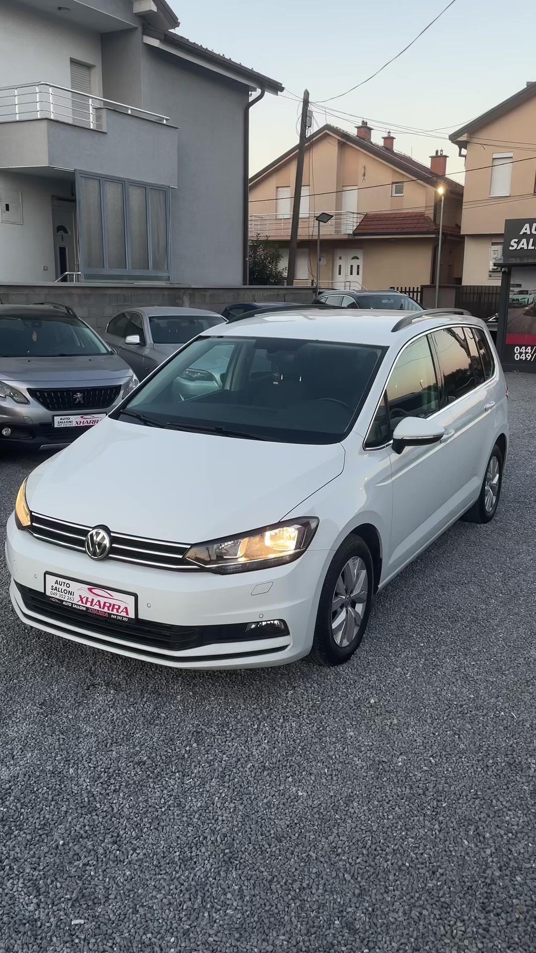 @Auto salloni xharra