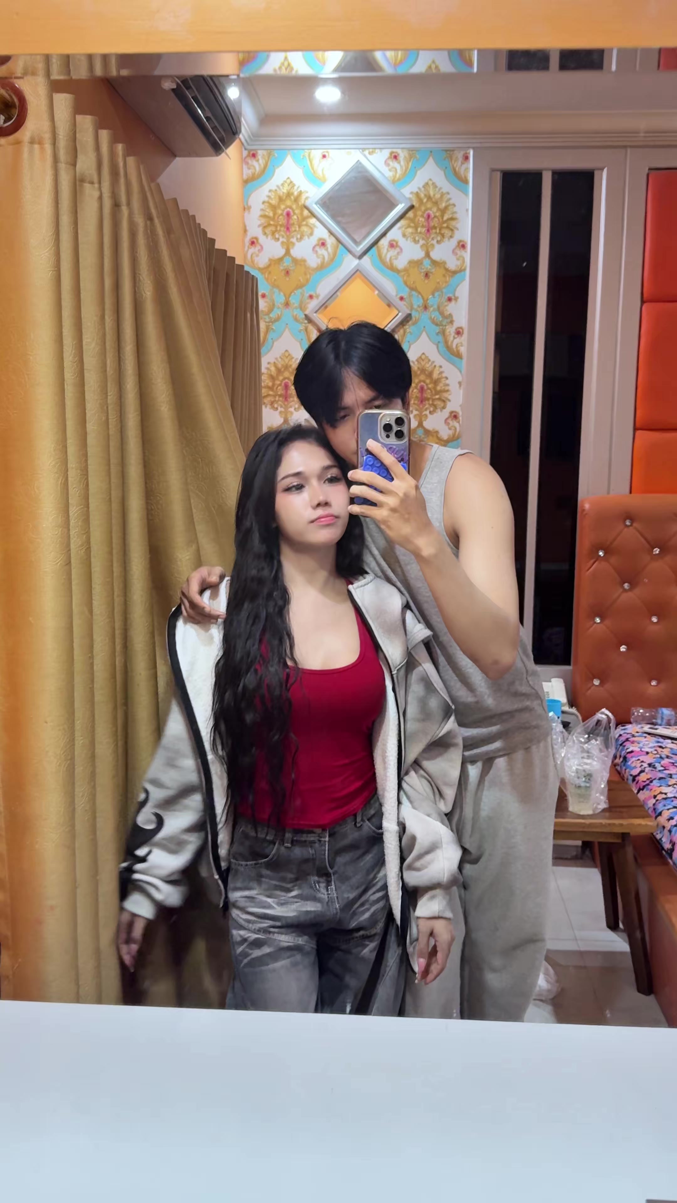 @កុយ-official