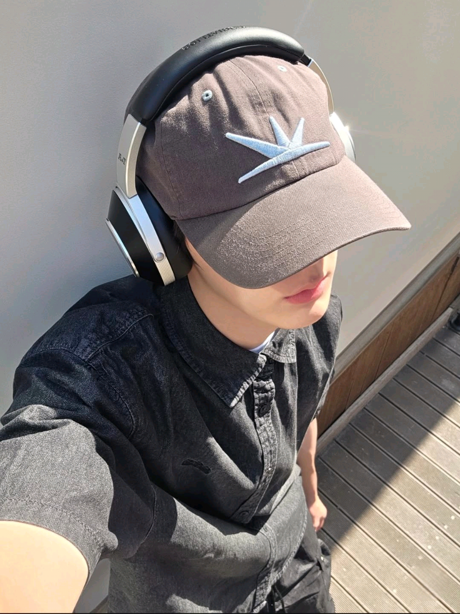 @Rey_Aroha