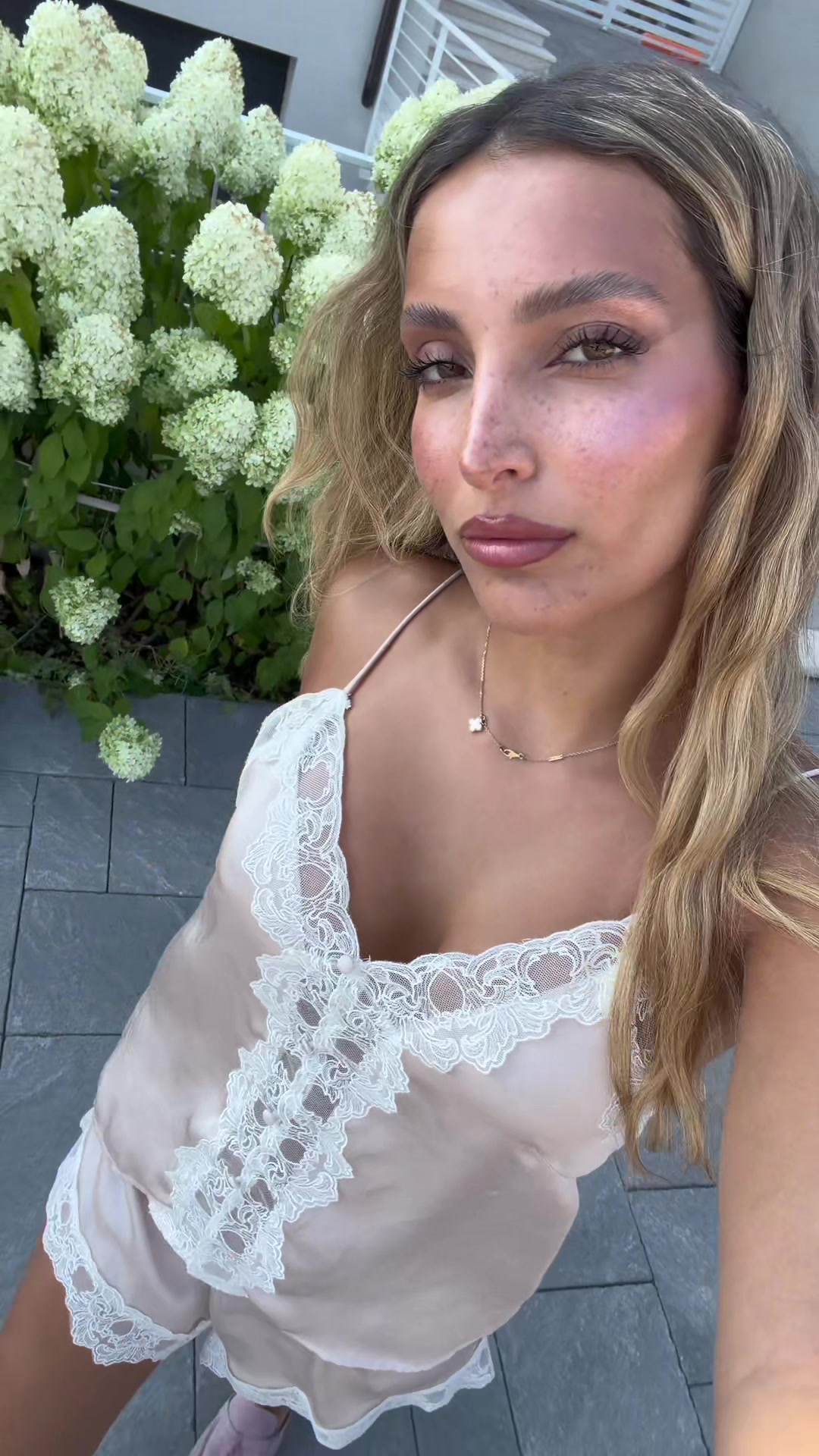 @Corinne Pino