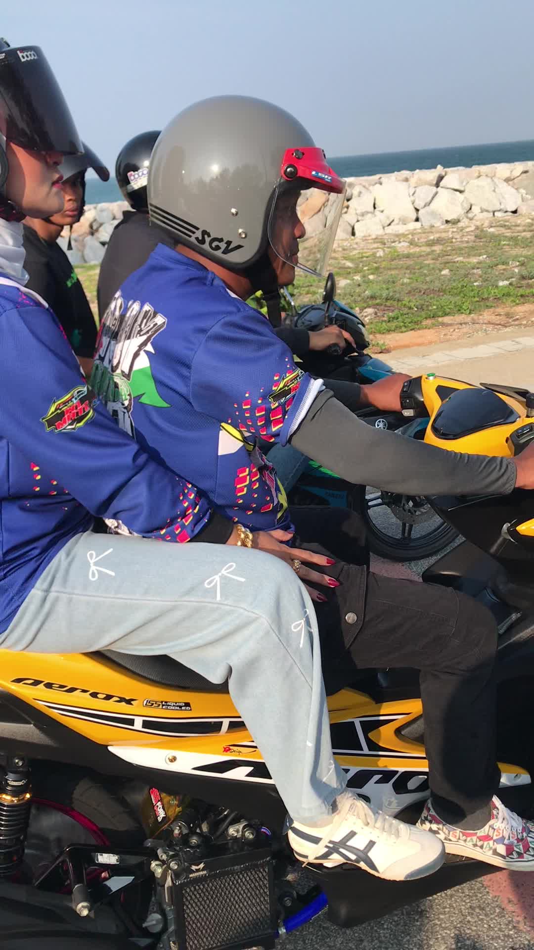 @S ⚡ N