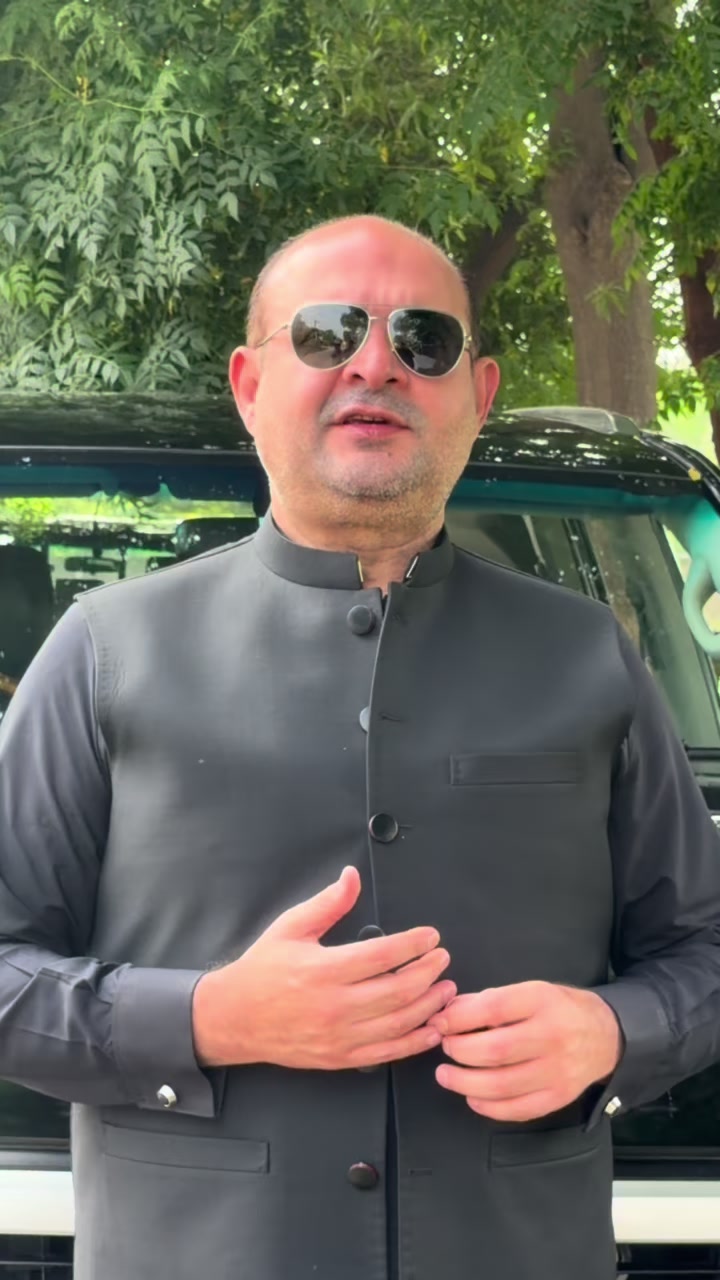 @Bajjash Niazi