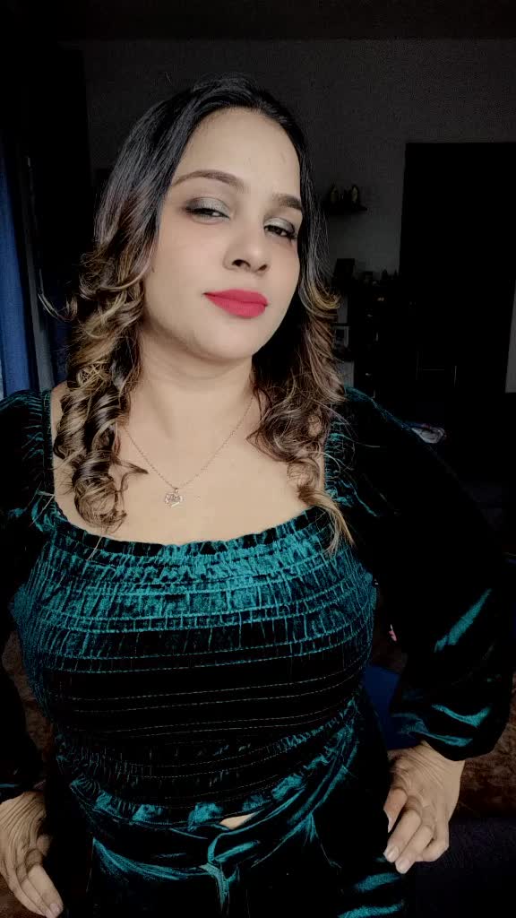 @🦋🖤Julie🦋🖤