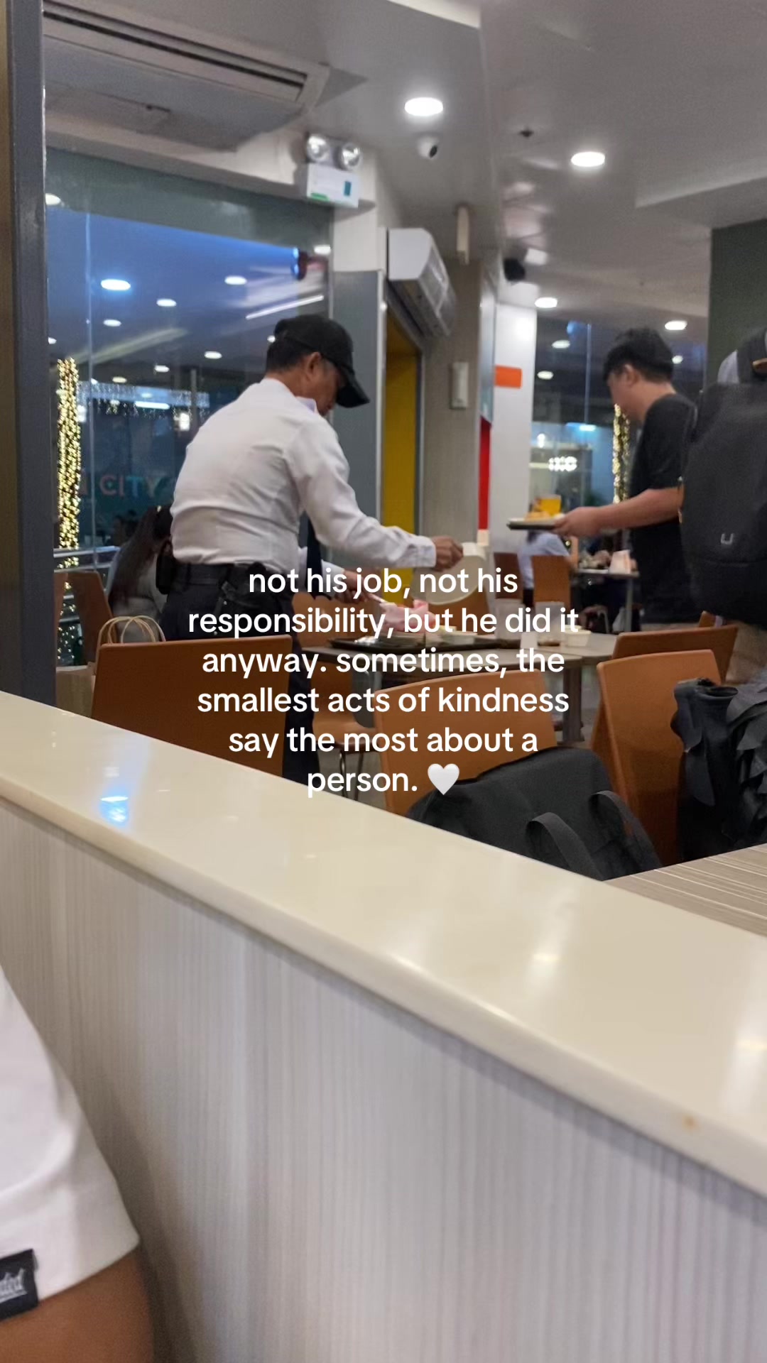 @𝒜𝓅𝓇𝒾𝓁 𝑅𝑜𝒷𝓁𝑒𝒹𝑜