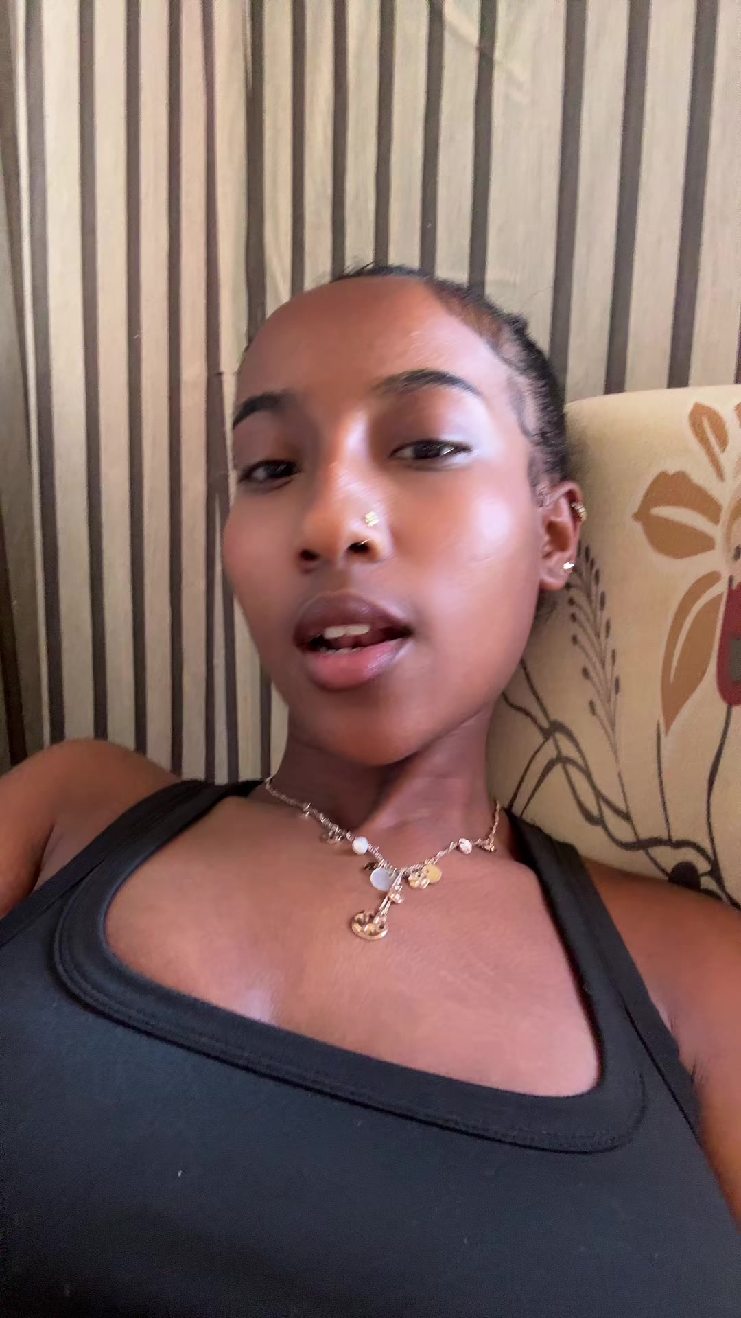 @🤍