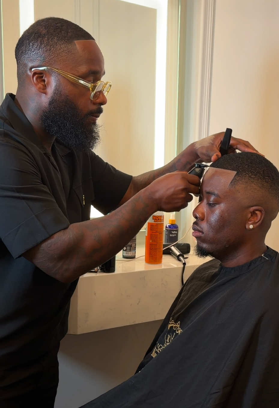 @SirMilTheBarber