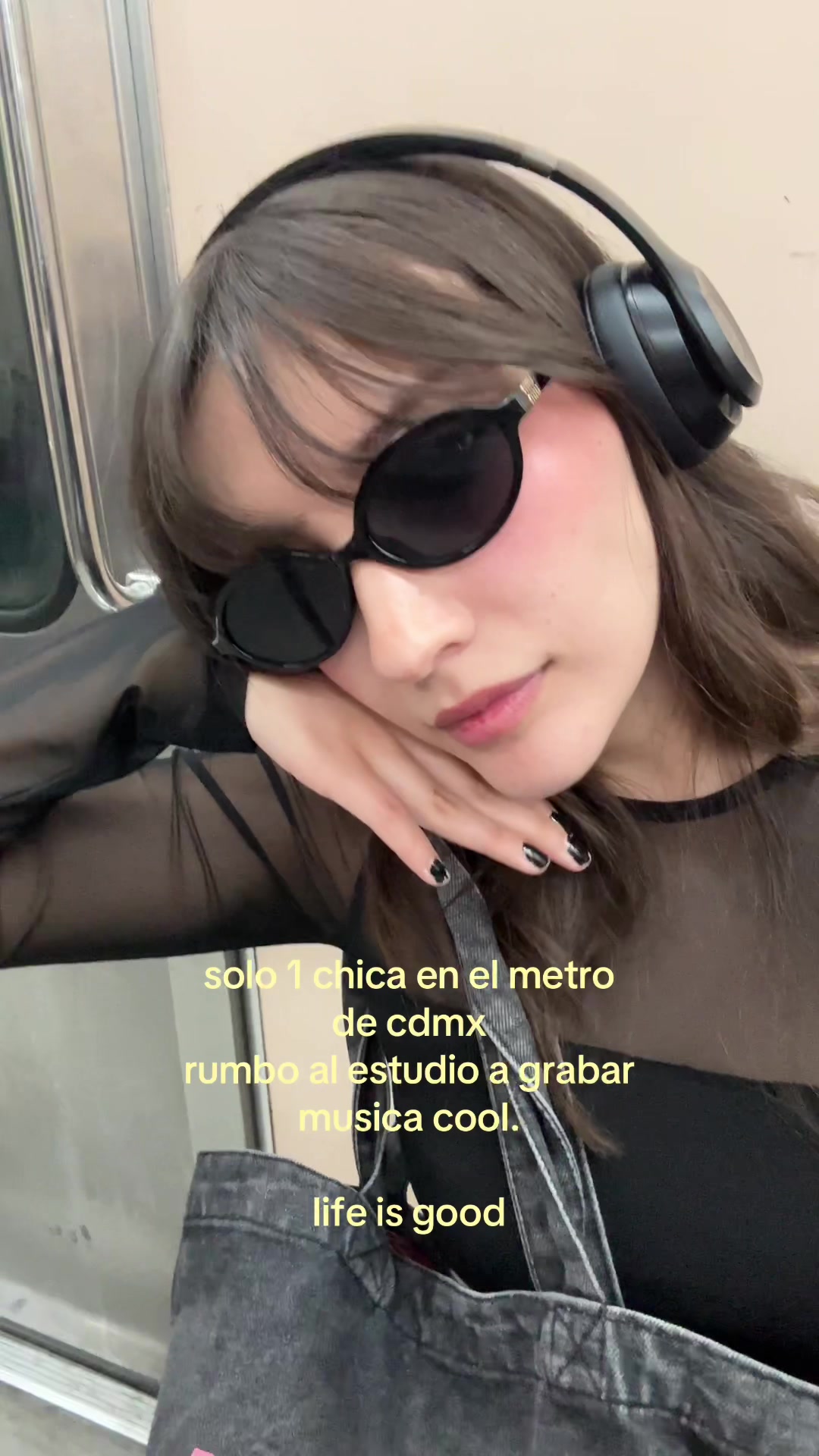 @Daniela Alba